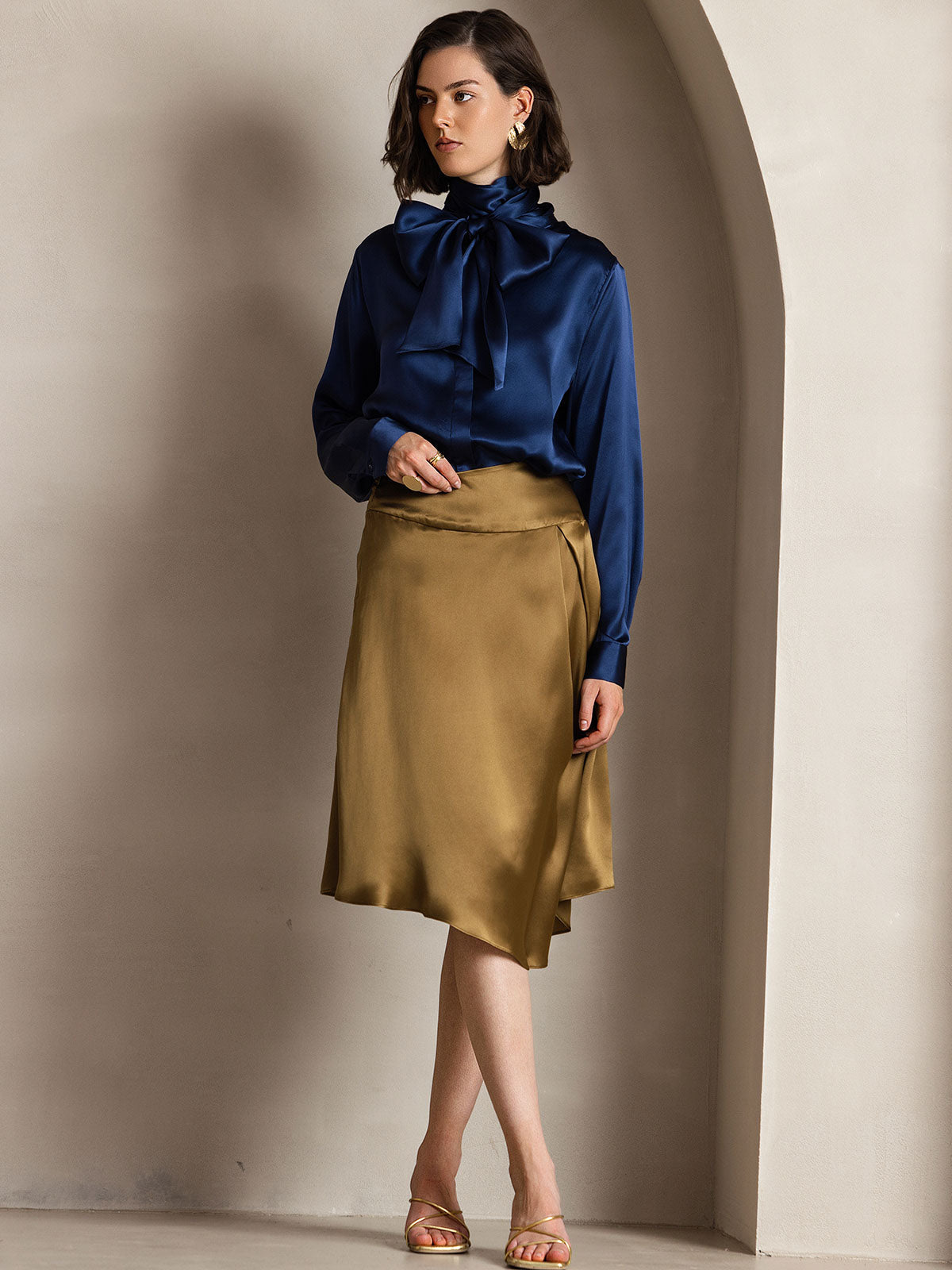 [Mørke blå] SilkSilky-NO 19Momme Silke Long Sleeve Tie Neck Skjorte for Kvinner 005