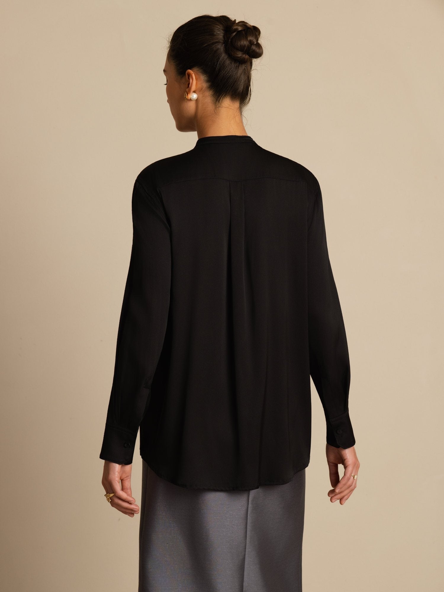 [Svart] SilkSilky-NO 19Momme Silke Langermet Ståkrave Bluse 002