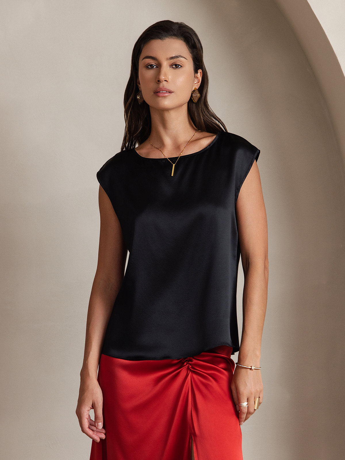 [Svart] SilkSilky-NO 19Momme Kappeermer Rund Hals T-skjorte for Kvinner 001