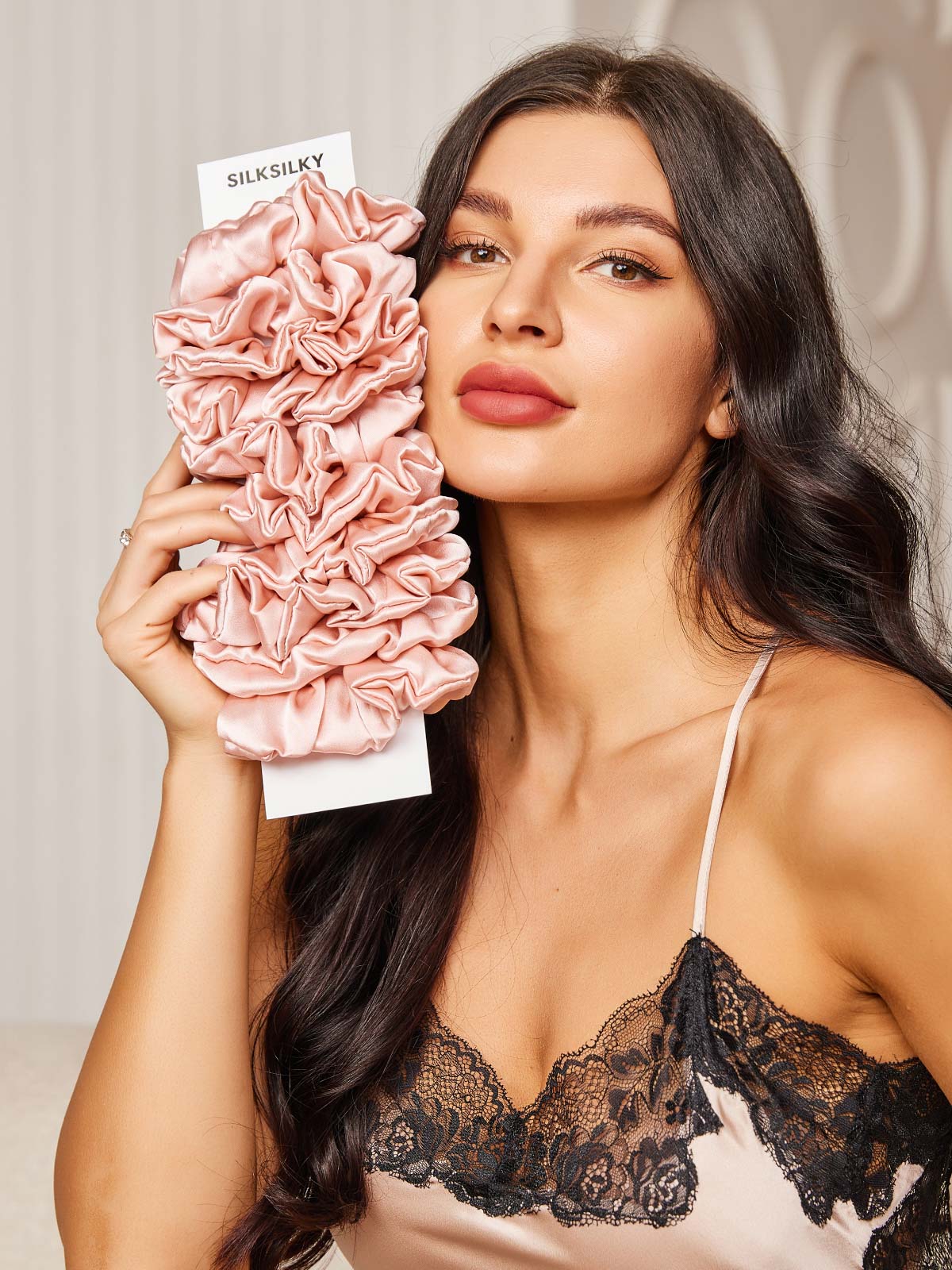 [Rosa] SilkSilky-NO 19Momme Scrunchie 001