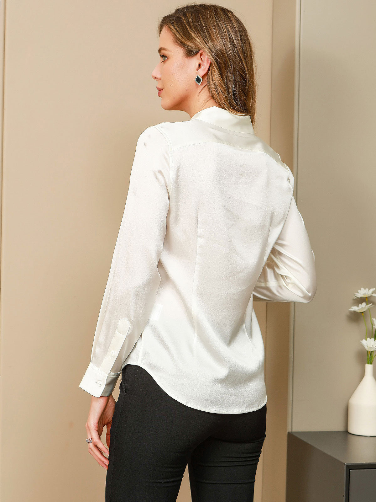 [Hvit] SilkSilky-NO Long Sleeve Lapel Collar Skjorte for Kvinner 002