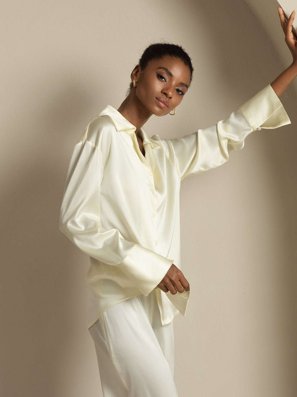 [Elfenbein] SilkSilky-NO 19Momme Silke Notch Collar Skjorte for Kvinner 007