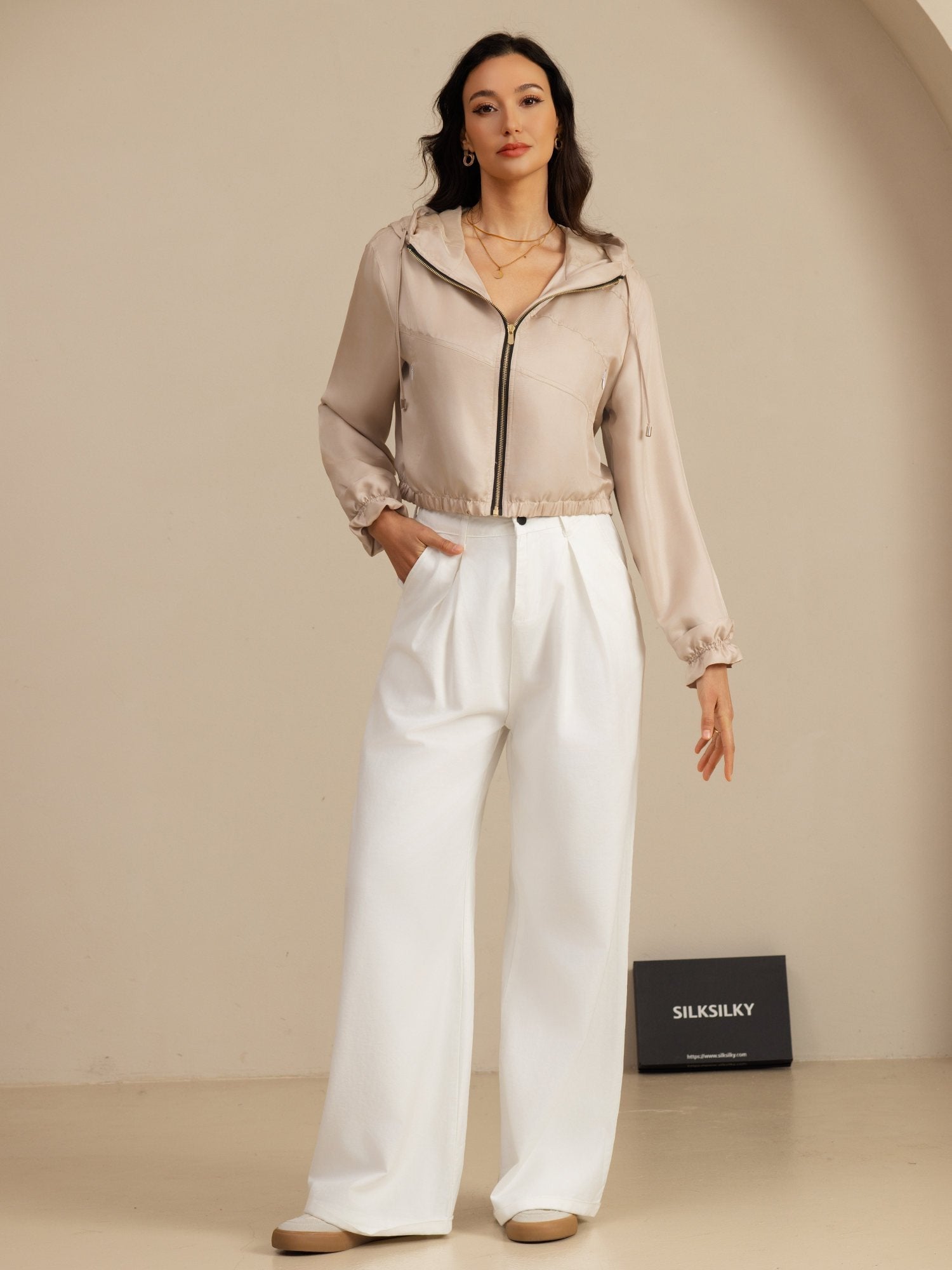 [Tan] SilkSilky-NO 18Momme Langermet Høy Hals Yttertøy for Kvinner 008