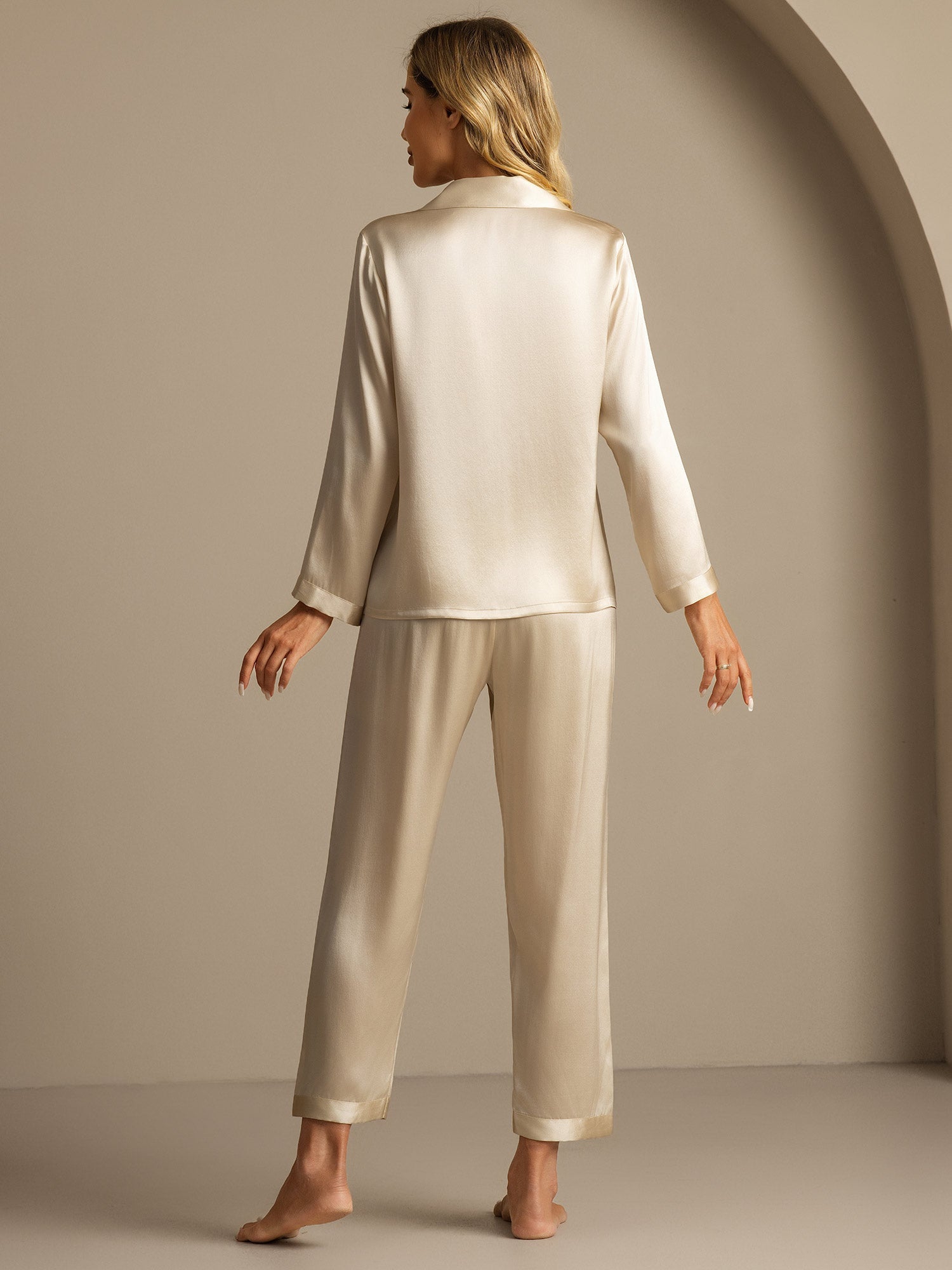 [Champagne] SilkSilky-NO Womens Pajamas 002,