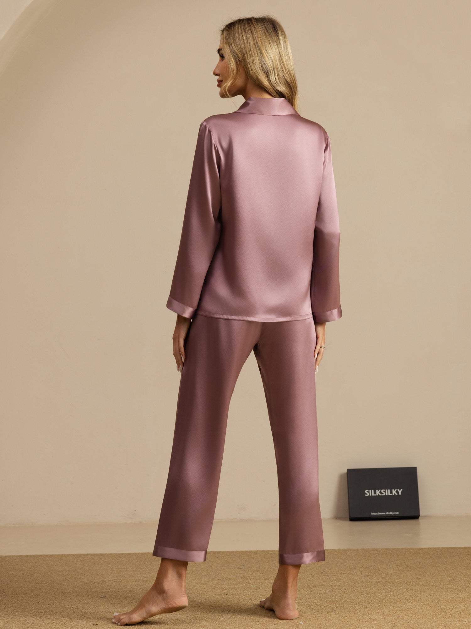 [Blek Mauve] SilkSilky-NO Pyjamas for Kvinner 002