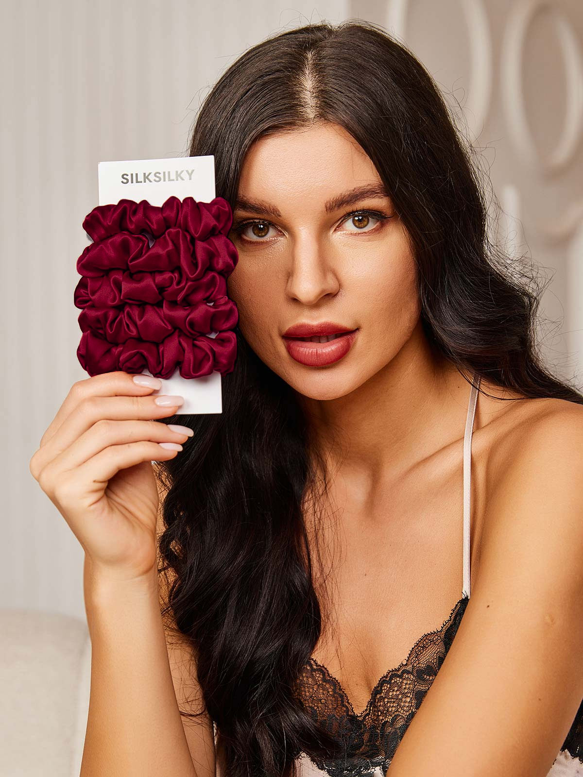 [Fuchsia] SilkSilky-NO 19Momme Scrunchie 002