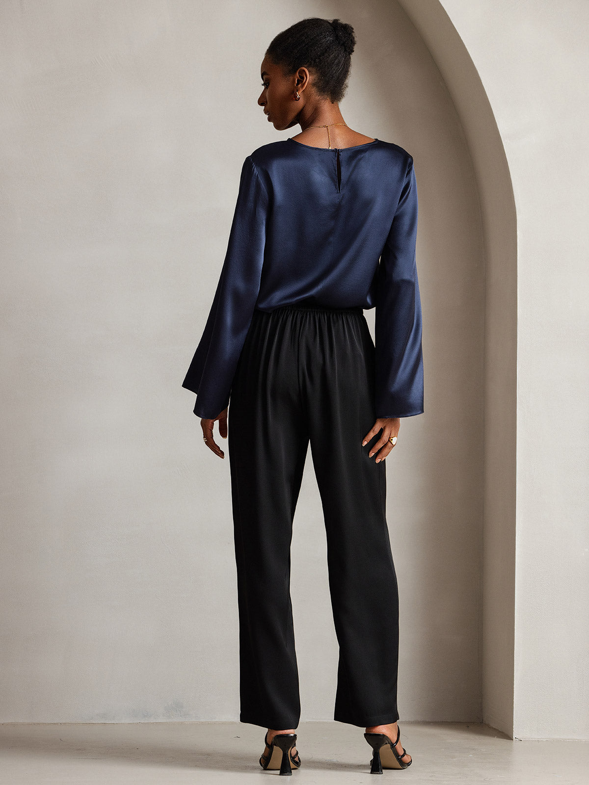 [Mørke blå] SilkSilky-NO Long Sleeve Boat Neck Bluse 002