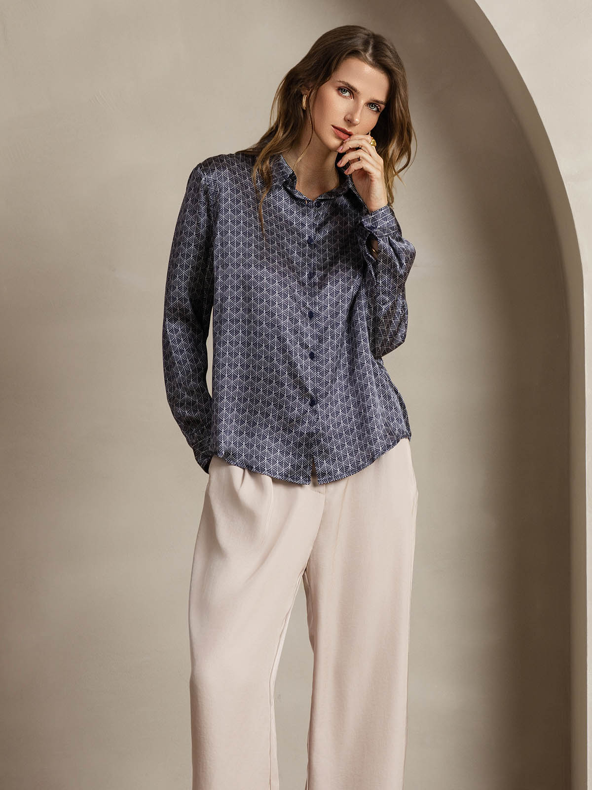 [Marine Ginkgo] SilkSilky-NO Silke Lapel Collar Skjorte for Kvinner 006