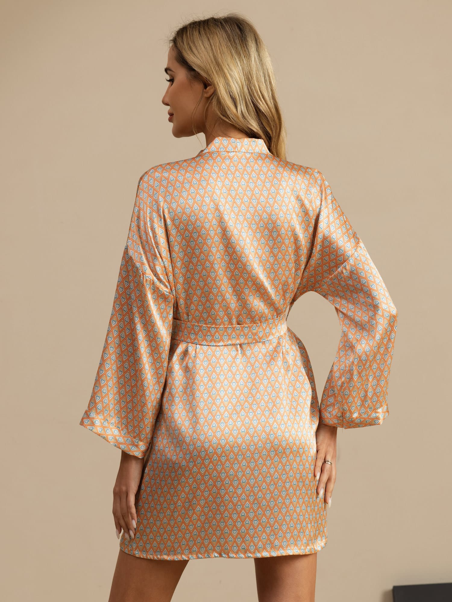 [Gul Hjerte Geo] SilkSilky-NO Langermet Morgenkåpe for Kvinner 002