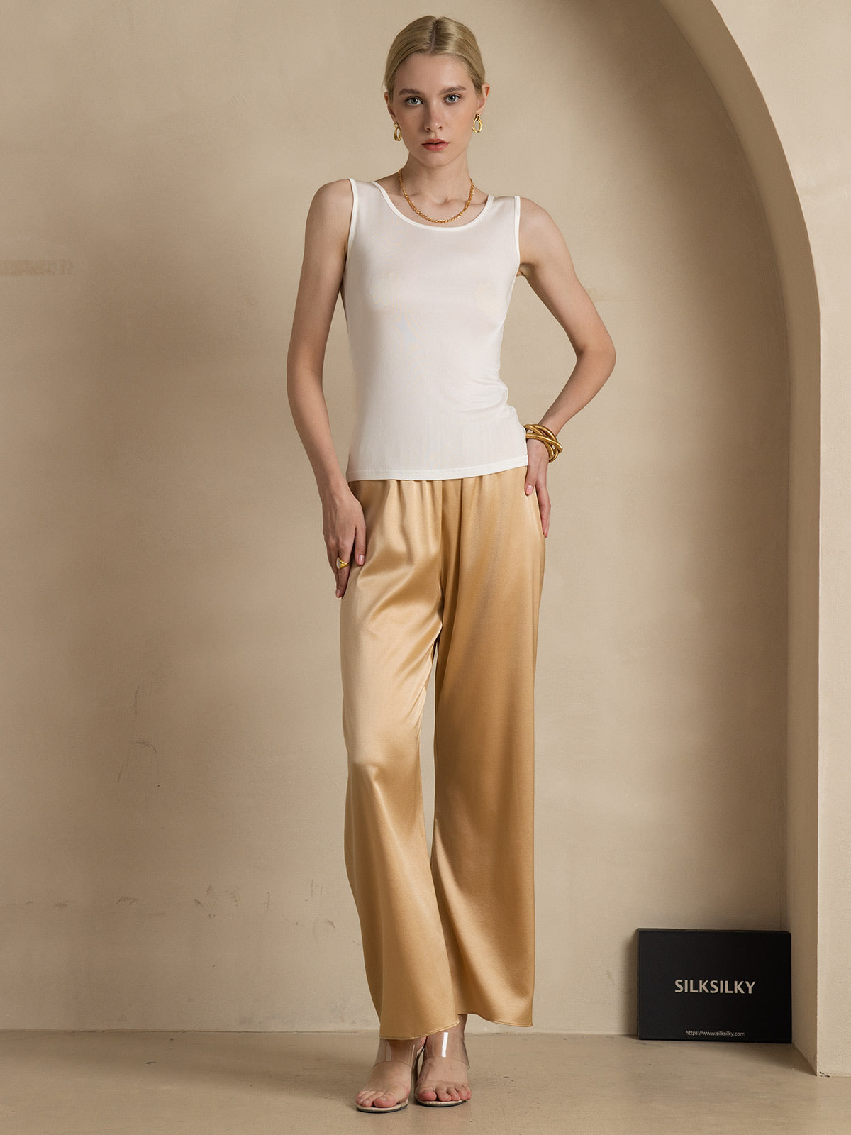 [Hvit] SilkSilky-NO Silk Knitted Sleeveless Round Neck T-skjorte for Kvinner 007