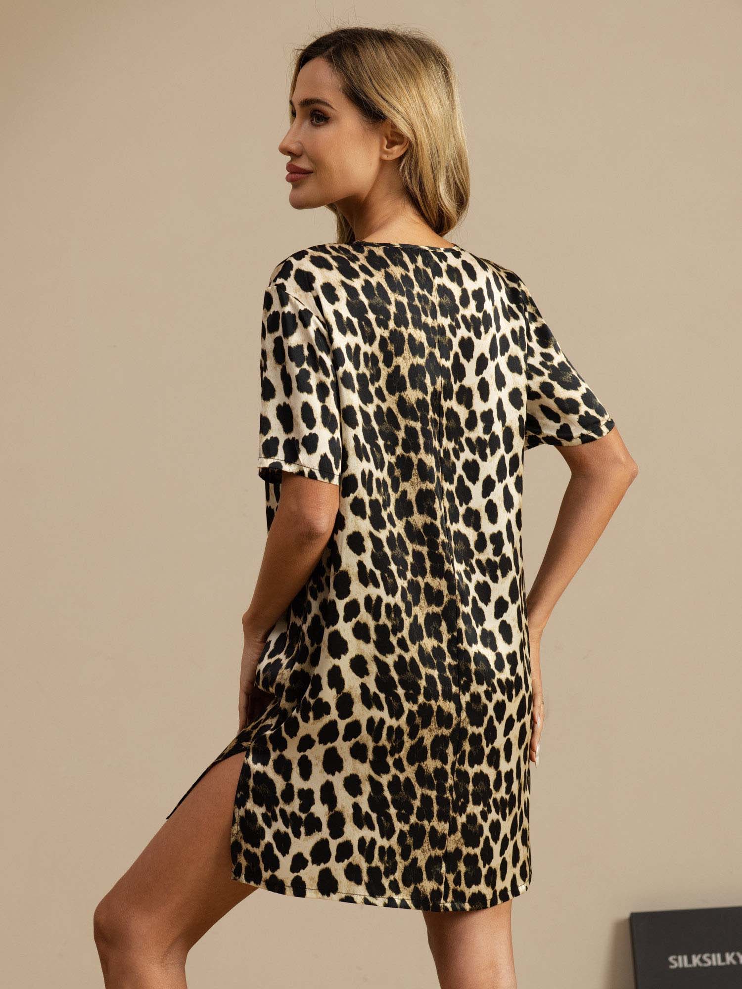 [Leopard] SilkSilky-NO Halv erme V Neck Nattkjole 002