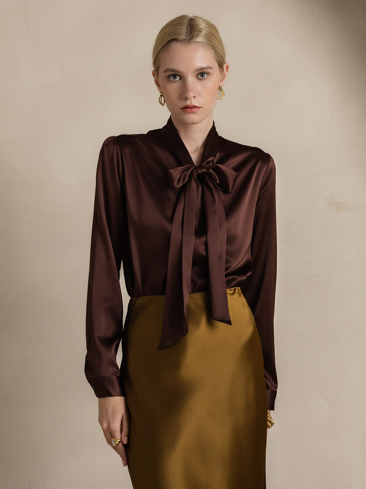 [Kaffe] SilkSilky-NO 19Momme Silke Long Sleeve Tie Neck Skjorte for Kvinner 003