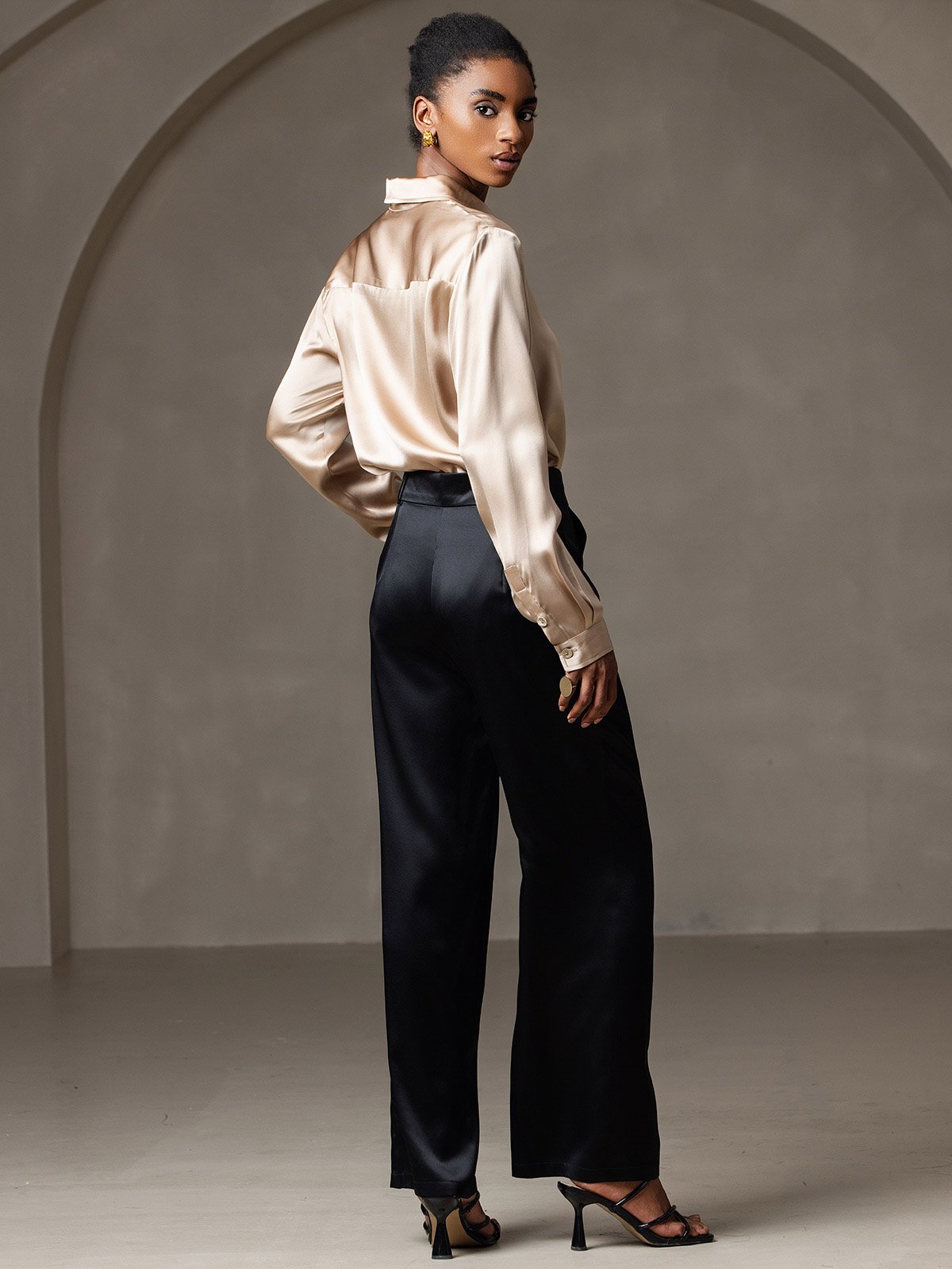 SilkSilky-NO 19Momme Silke Womens Shirt Champagne 004