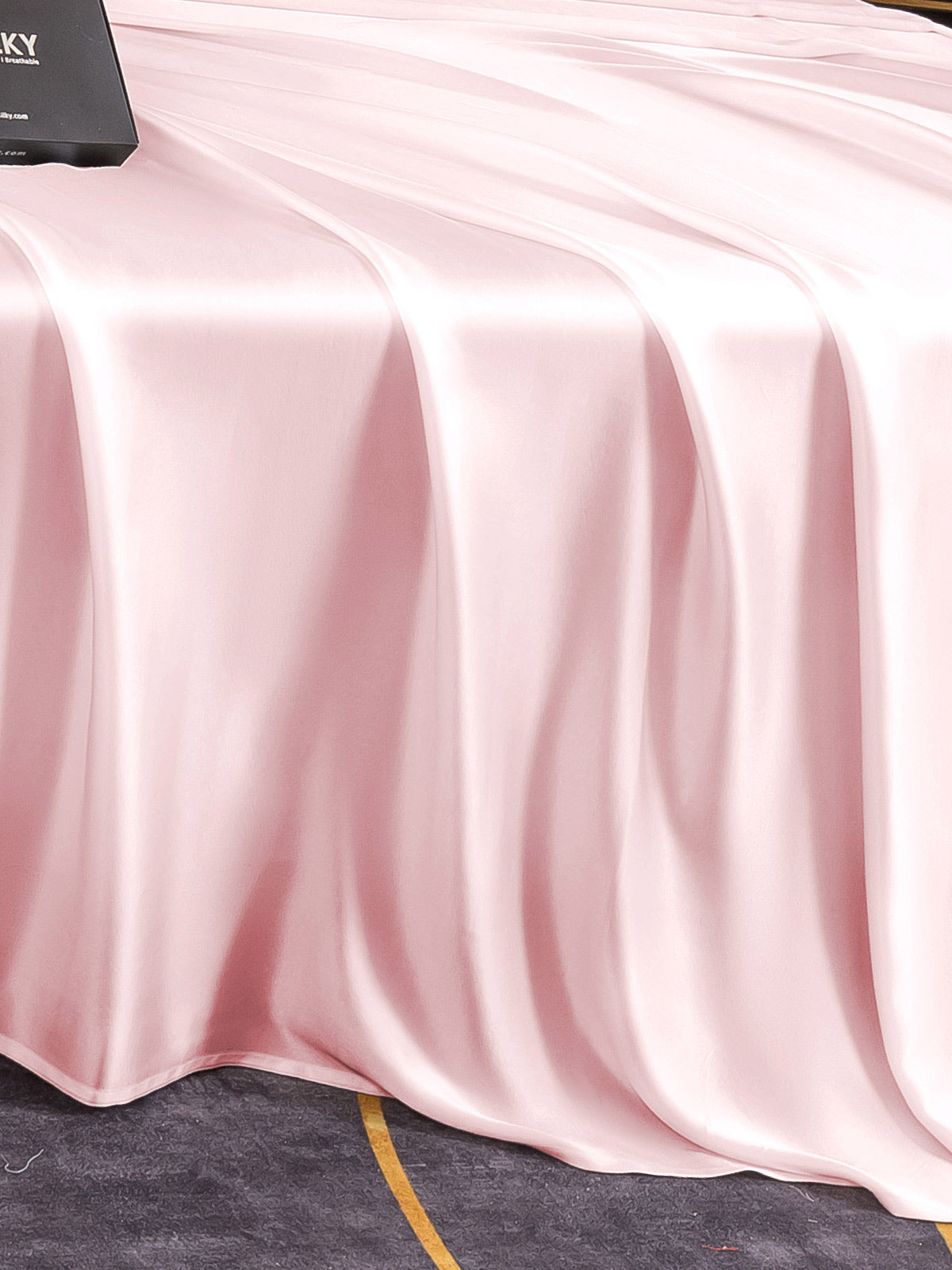 [Rosa] SilkSilky-NO 25Momme Sheet 004