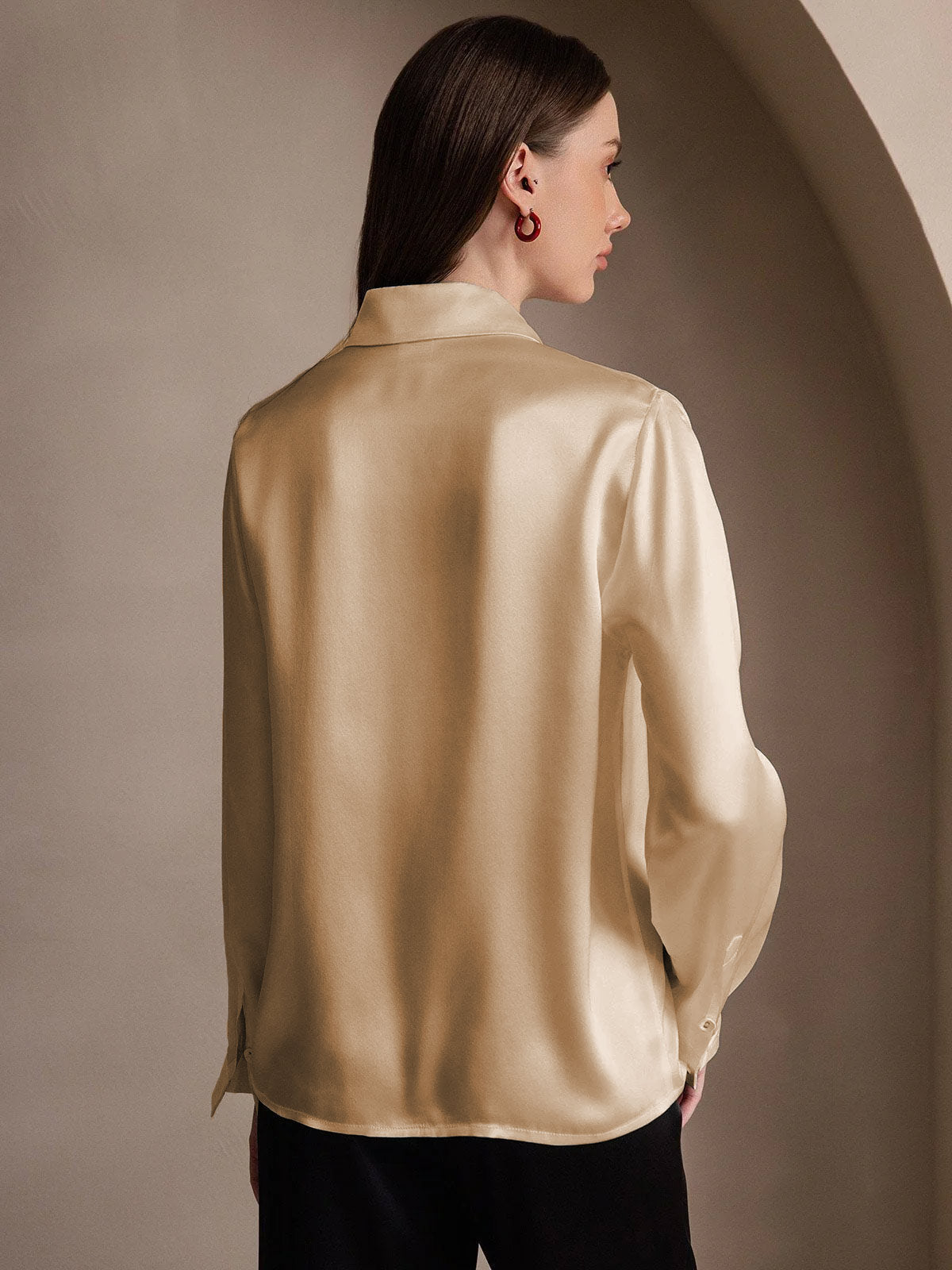 [Champagne] SilkSilky-NO 19Momme Silke Lapel Collar Skjorte for Kvinner 002