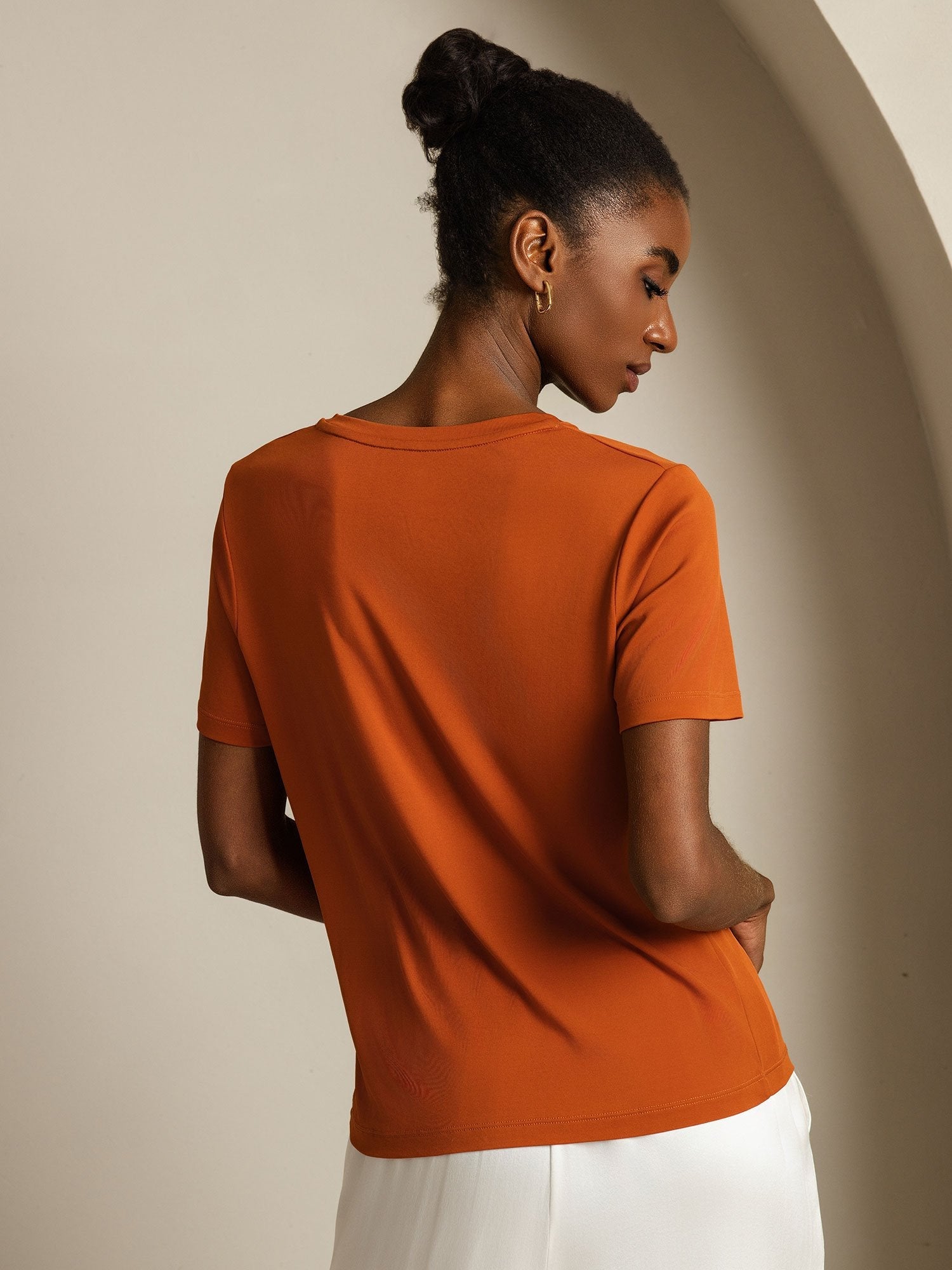 [Oransje] SilkSilky-NO Short Sleeve V Neck T-skjorte for Kvinner 002