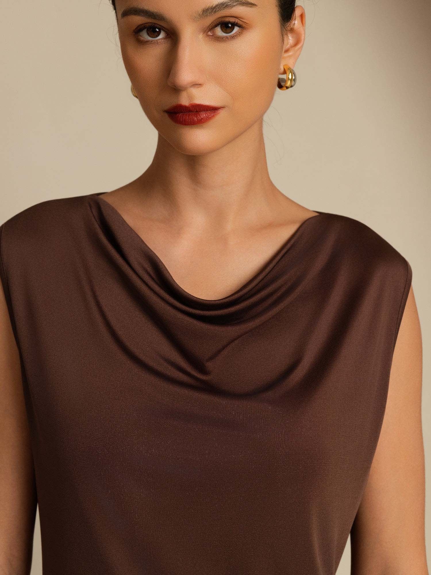 [Kaffe] SilkSilky-NO Ermeløs Skjerf-Krage T-skjorte for Kvinner 005