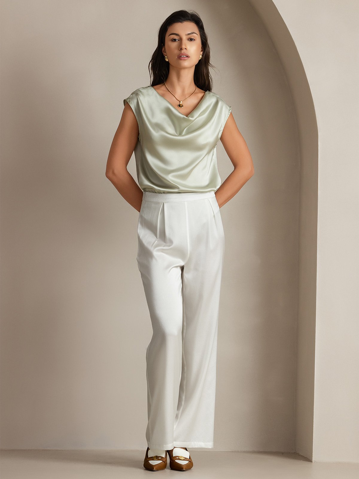 [Lysegrønn] SilkSilky-NO 19Momme Silke Cowl Neck T-skjorte for Kvinner 005