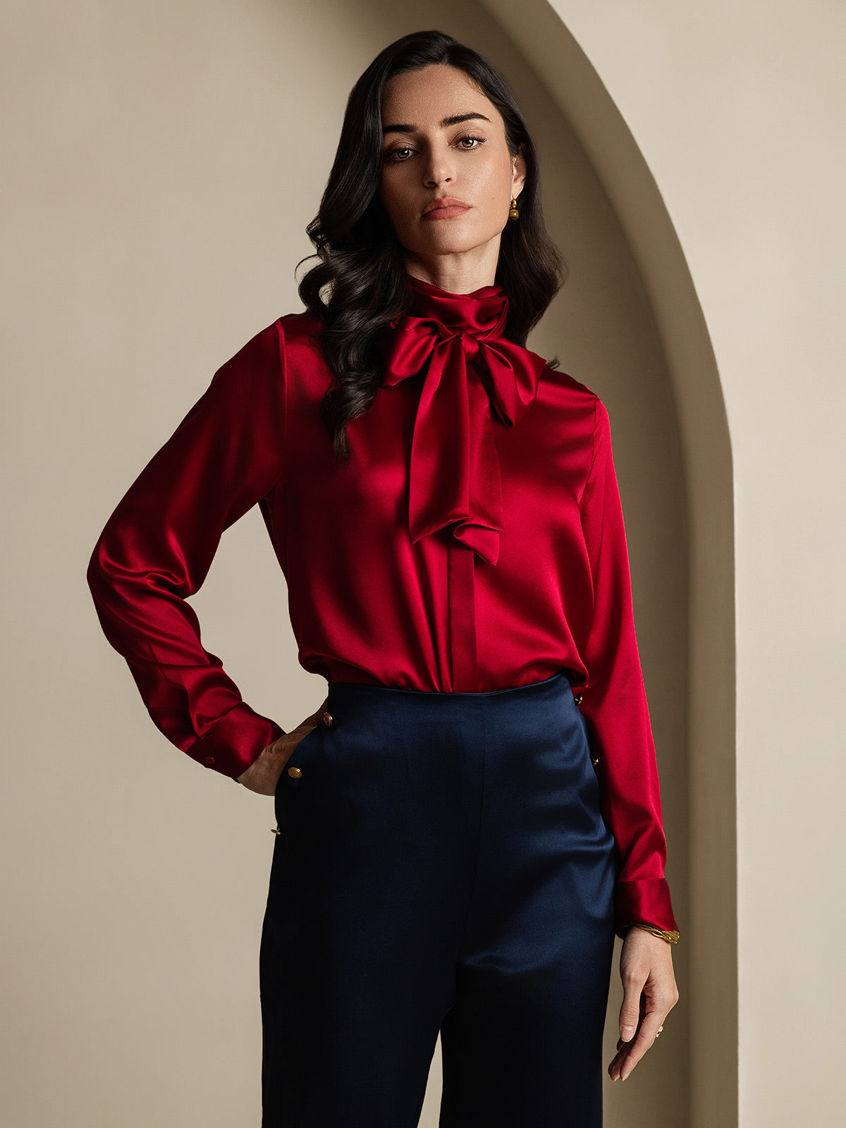[Vin] SilkSilky-NO 19Momme Silke Long Sleeve Tie Neck Skjorte for Kvinner 005