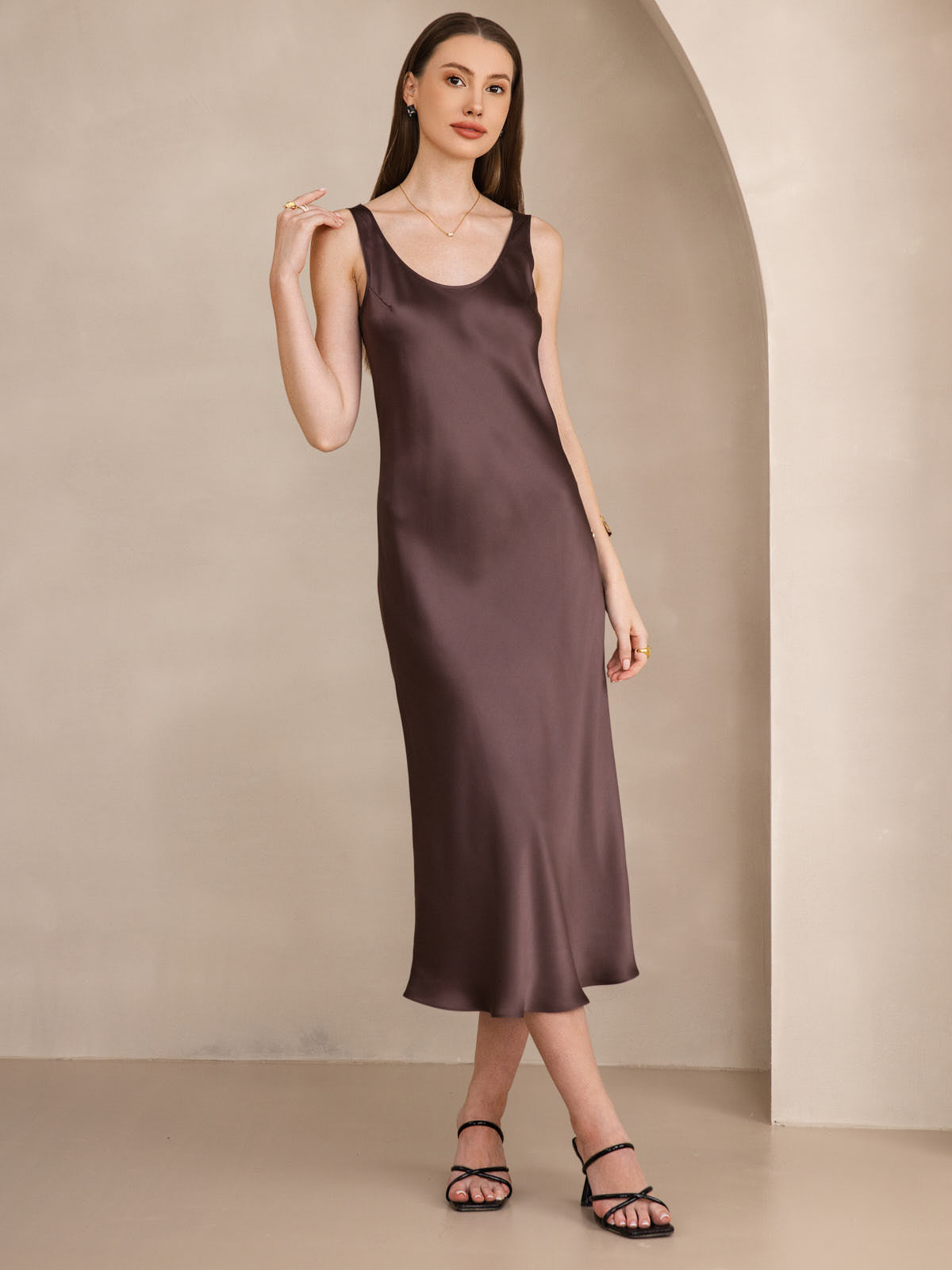 SilkSilky US Pure Silk Sleeveless Boat Neck Dress Coffee 005