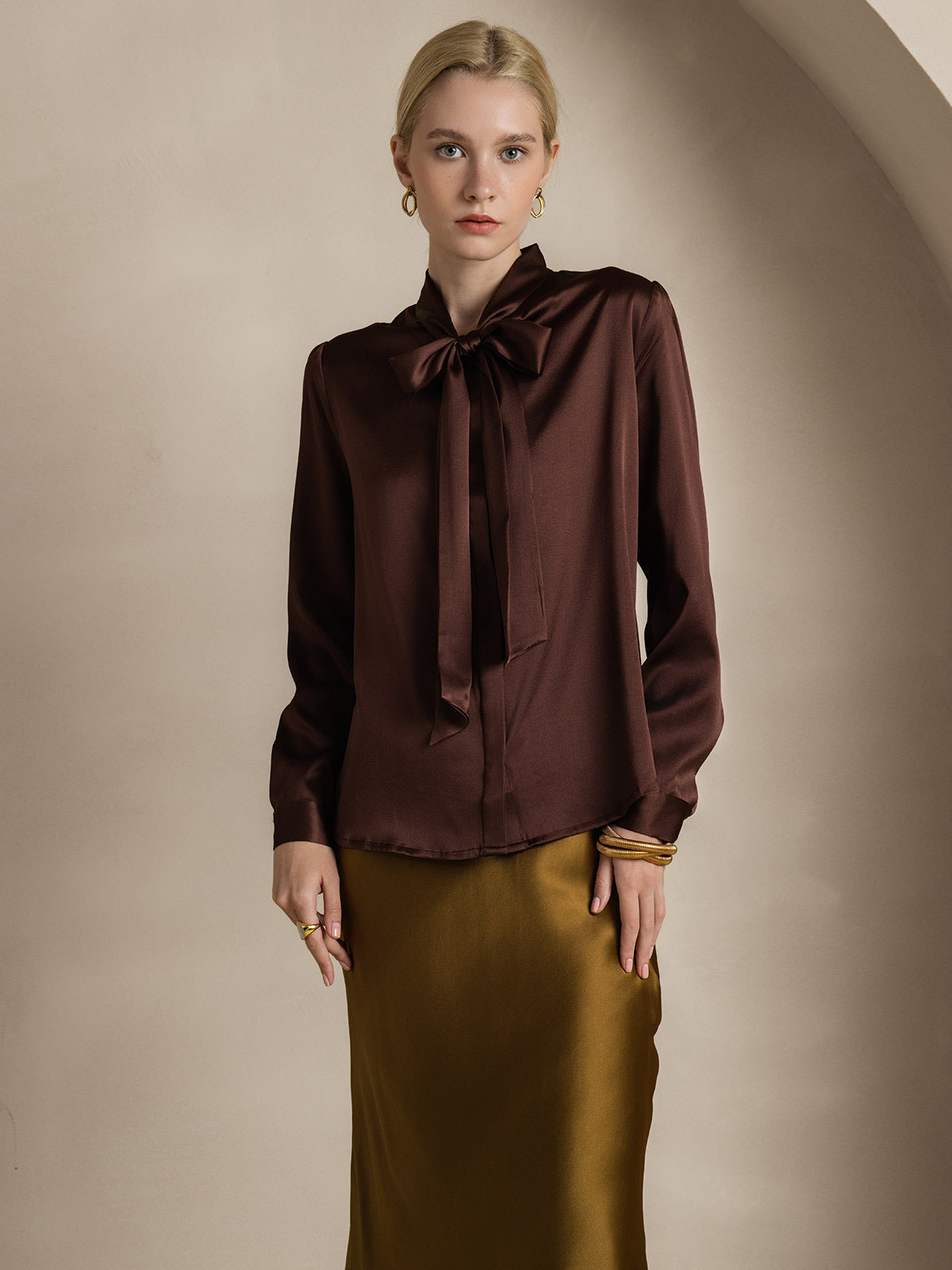 [Kaffe] SilkSilky-NO 19Momme Silke Long Sleeve Tie Neck Skjorte for Kvinner 005