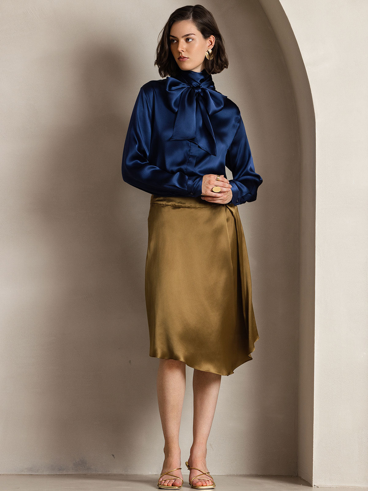 [Mørke blå] SilkSilky-NO 19Momme Silke Long Sleeve Tie Neck Skjorte for Kvinner 006