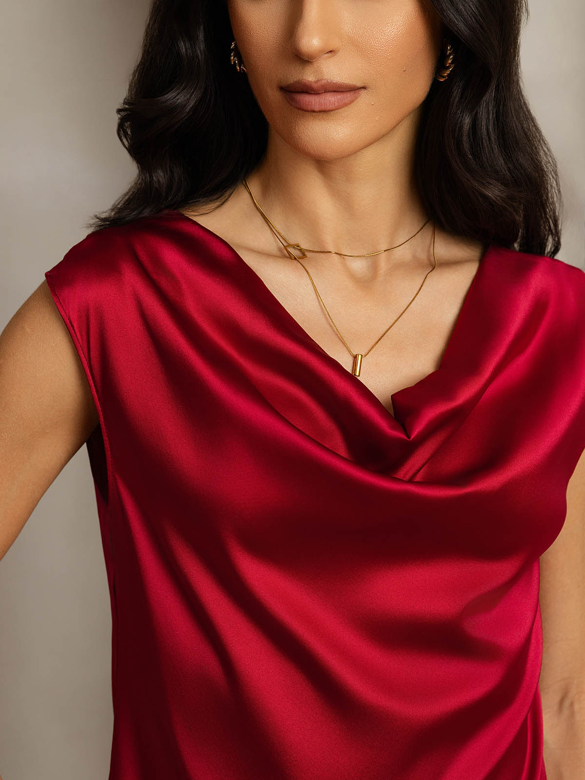 [Vin] SilkSilky-NO 19Momme Silke Cowl Neck T-skjorte for Kvinner 005