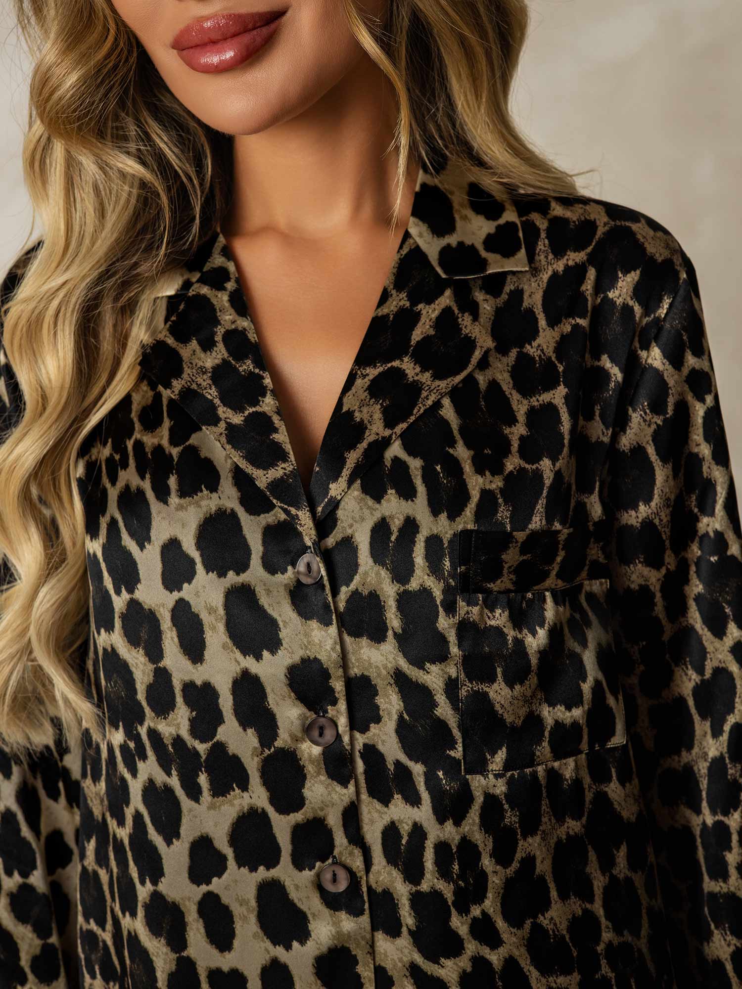 [Leopard] SilkSilky-NO Langermet Notchkrage Soveskjorte 005