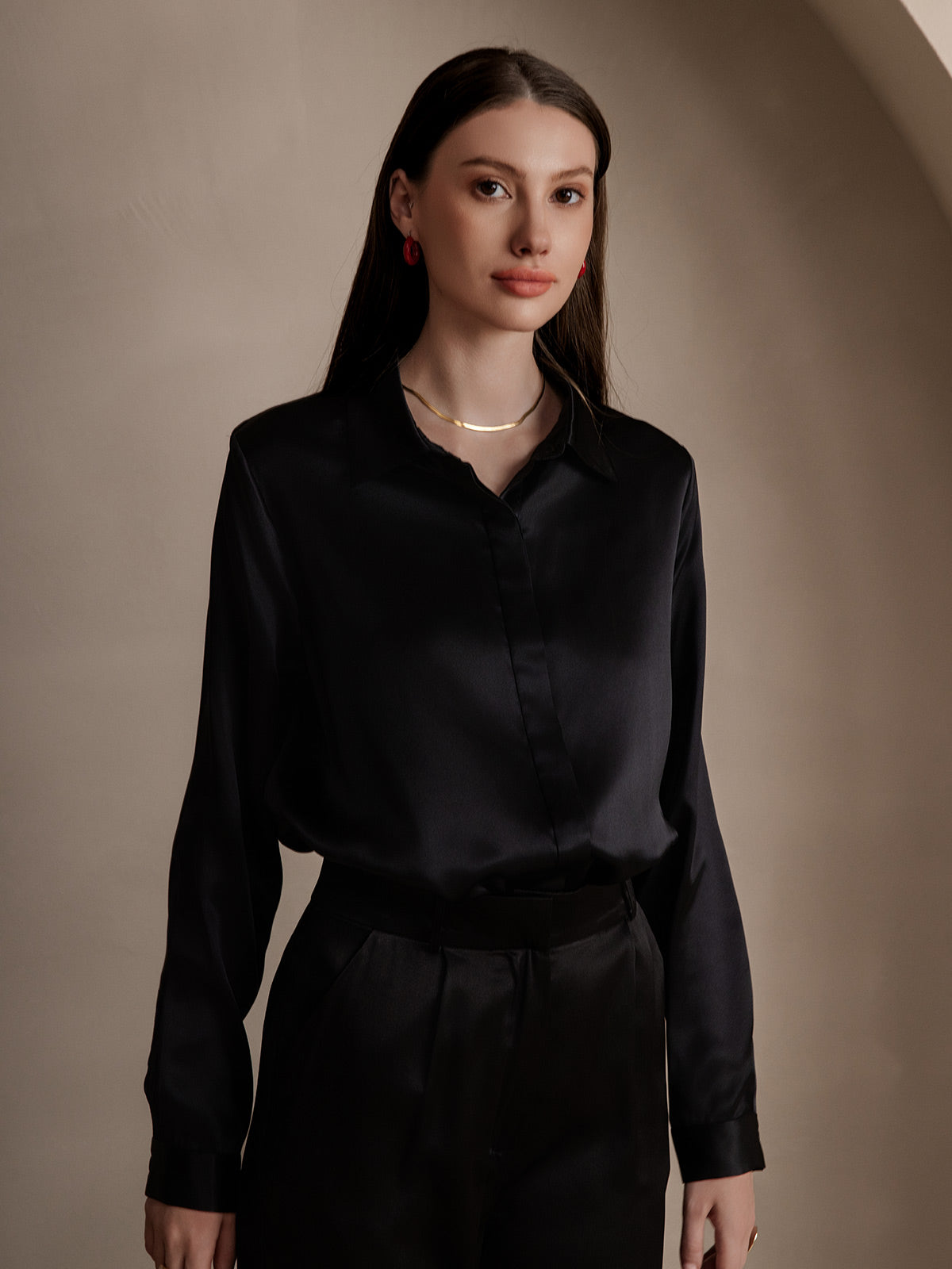 [Svart] SilkSilky-NO 19Momme Silke Lapel Collar Skjorte for Kvinner 004