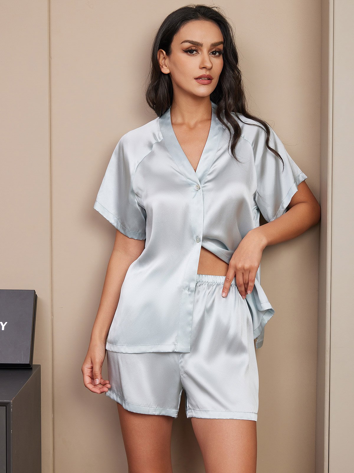 SilkSilky US Pure Silk Short Sleeve V Neck Women's Pajamas LightBlue 001