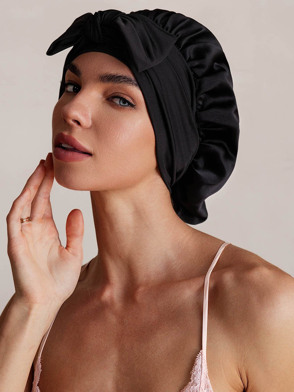 SilkSilky-NO Silke Sleep Cap Svart 005