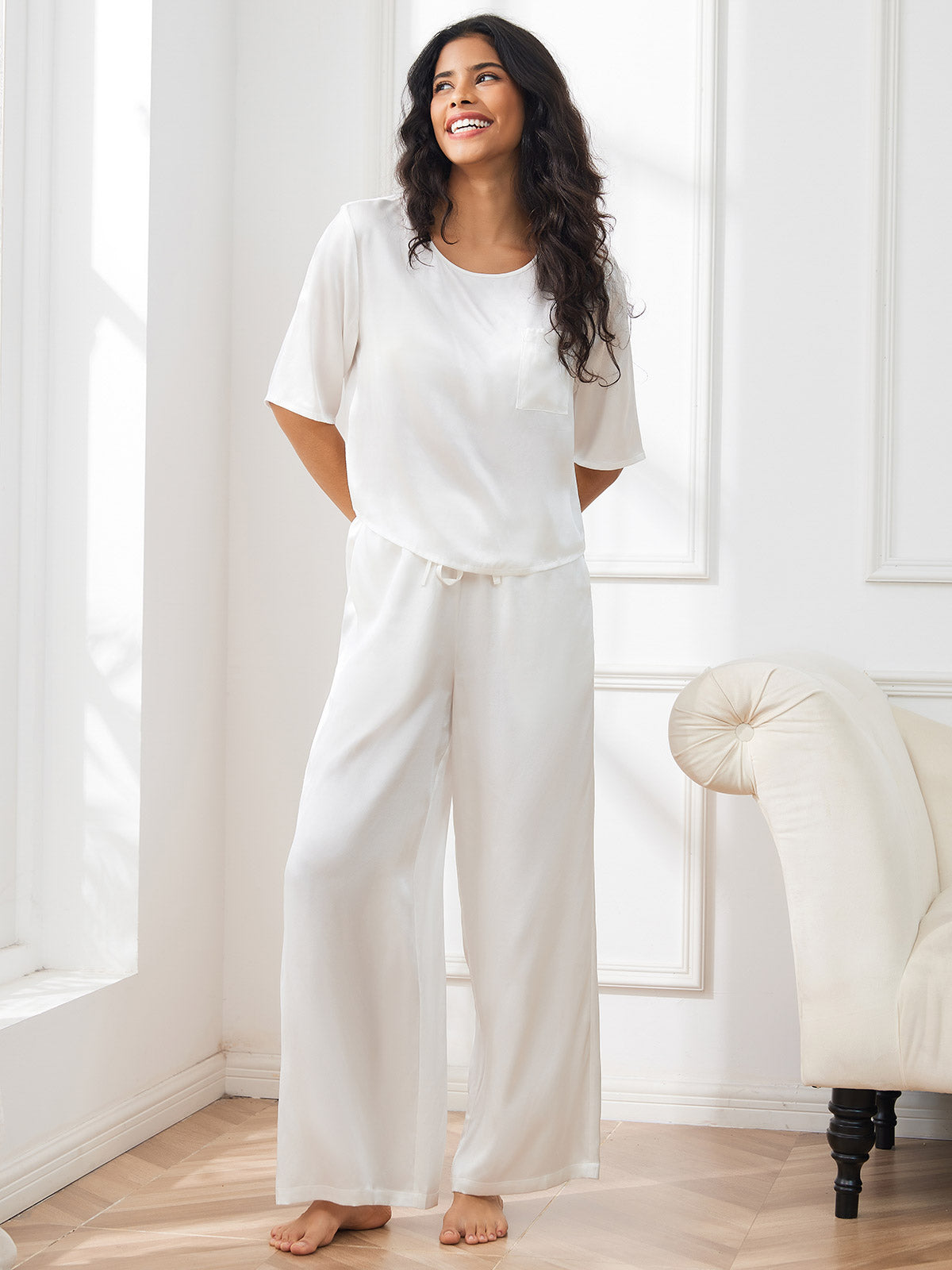 SilkSilky US Pure Silk Half Sleeve Round Neck Women's Pajamas White 005