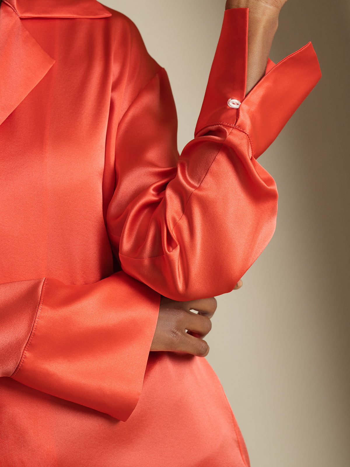 [Keiserlig Rød] SilkSilky-NO 19Momme Silke Notch Collar Skjorte for Kvinner 004