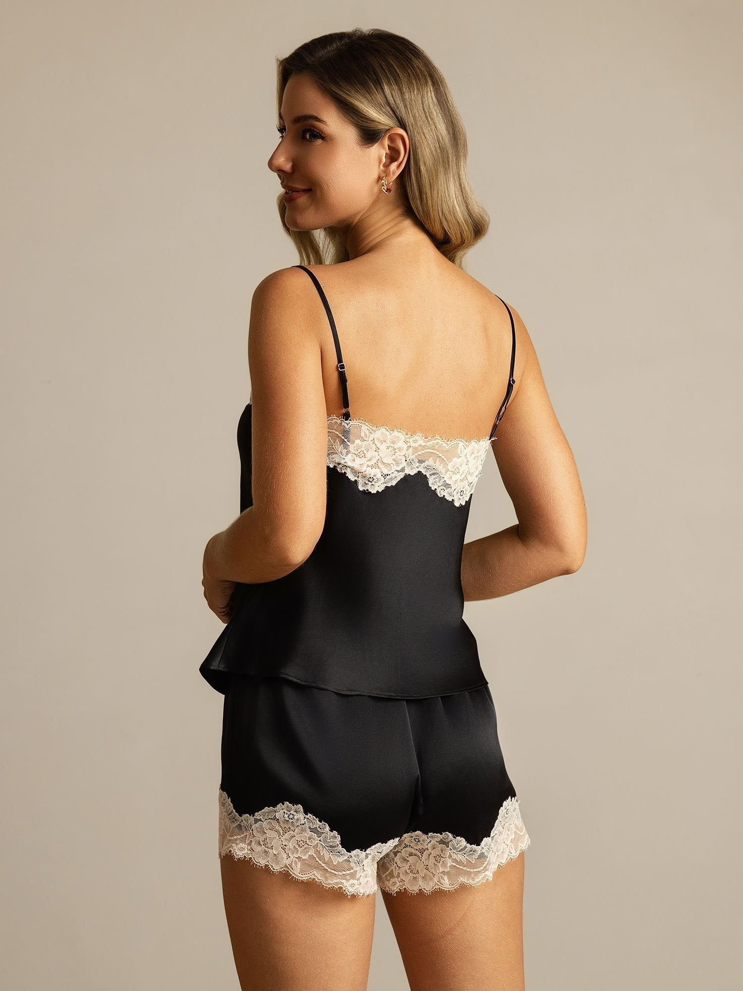 [Svart] SilkSilky-NO Spaghetti Stropp V Hals Camisole sett 002