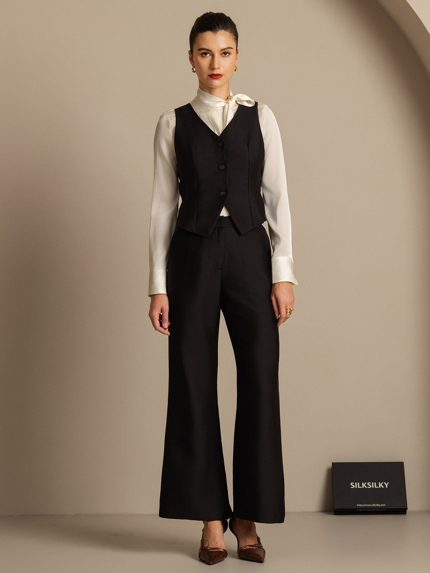 [Svart] SilkSilky-NO 32Momme Silk-Wool Blend Womens Vest 003,