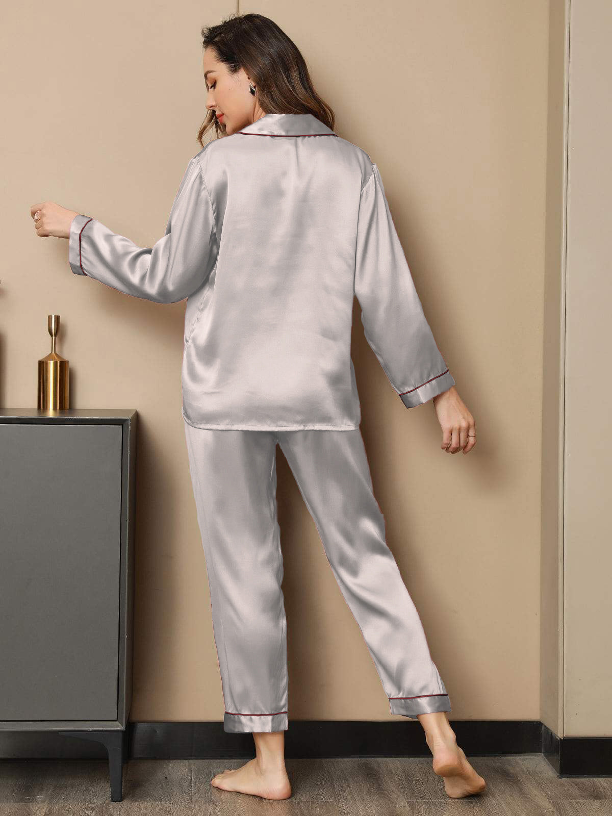 [Sølv] SilkSilky-NO Womens Pajamas 003