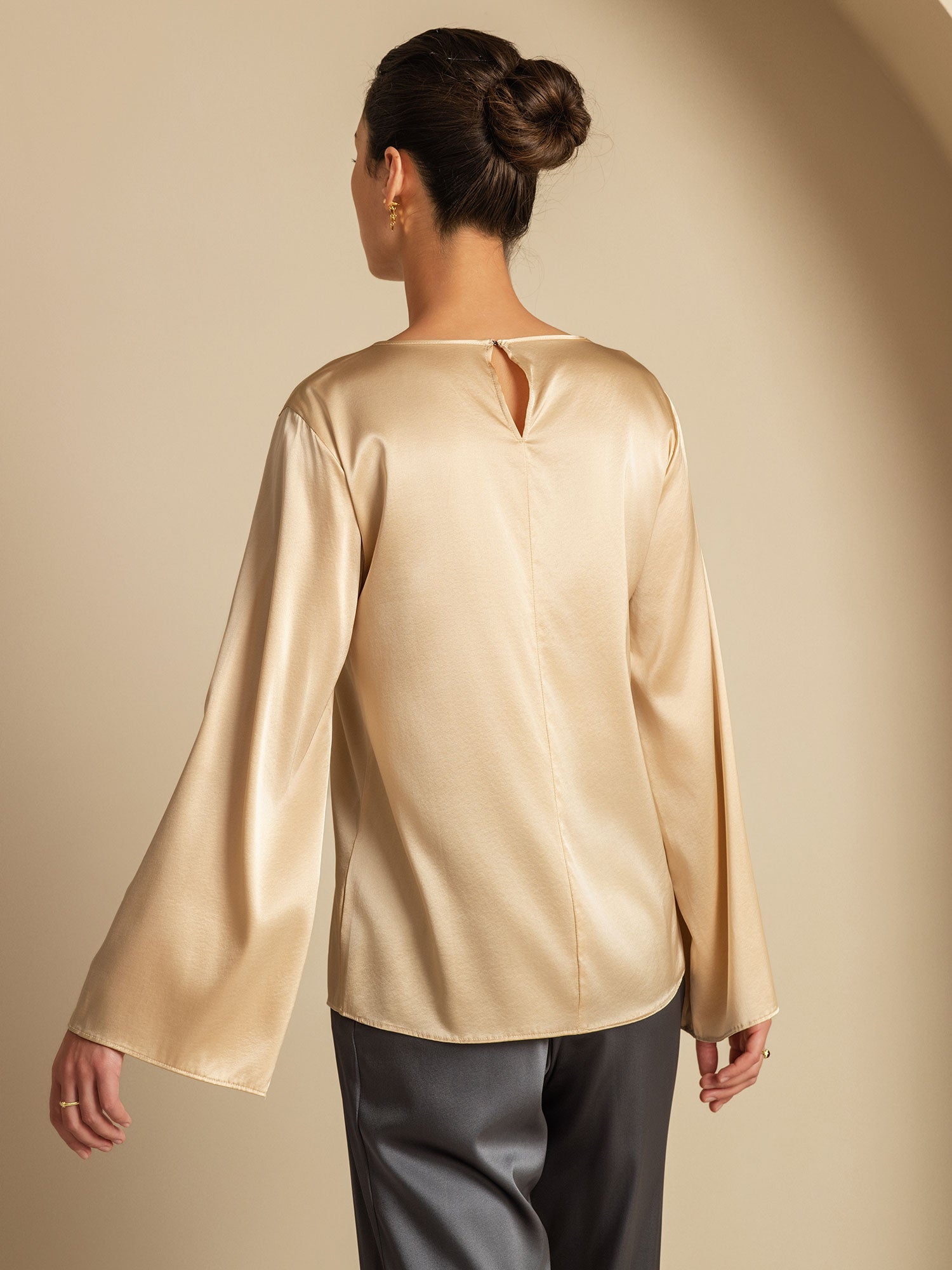 [Champagne] SilkSilky-NO 19Momme Silke Womens T-Shirt 002