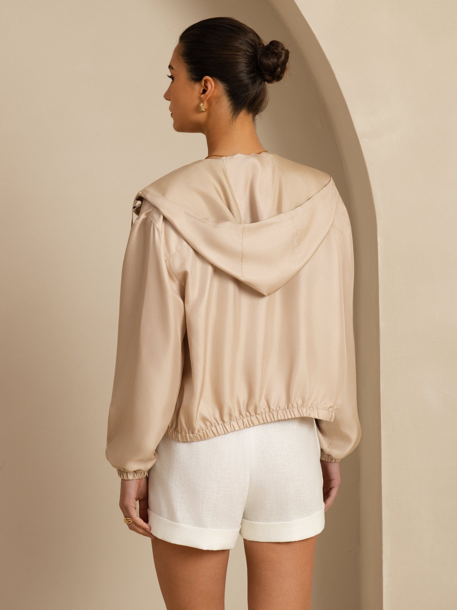 [Tan] SilkSilky-NO 18Momme Langermet Ståkrave Yttertøy for Kvinner 002