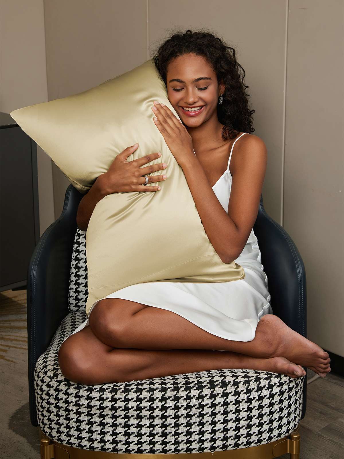 [Kaki] SilkSilky-NO 19Momme Pillowcase 002