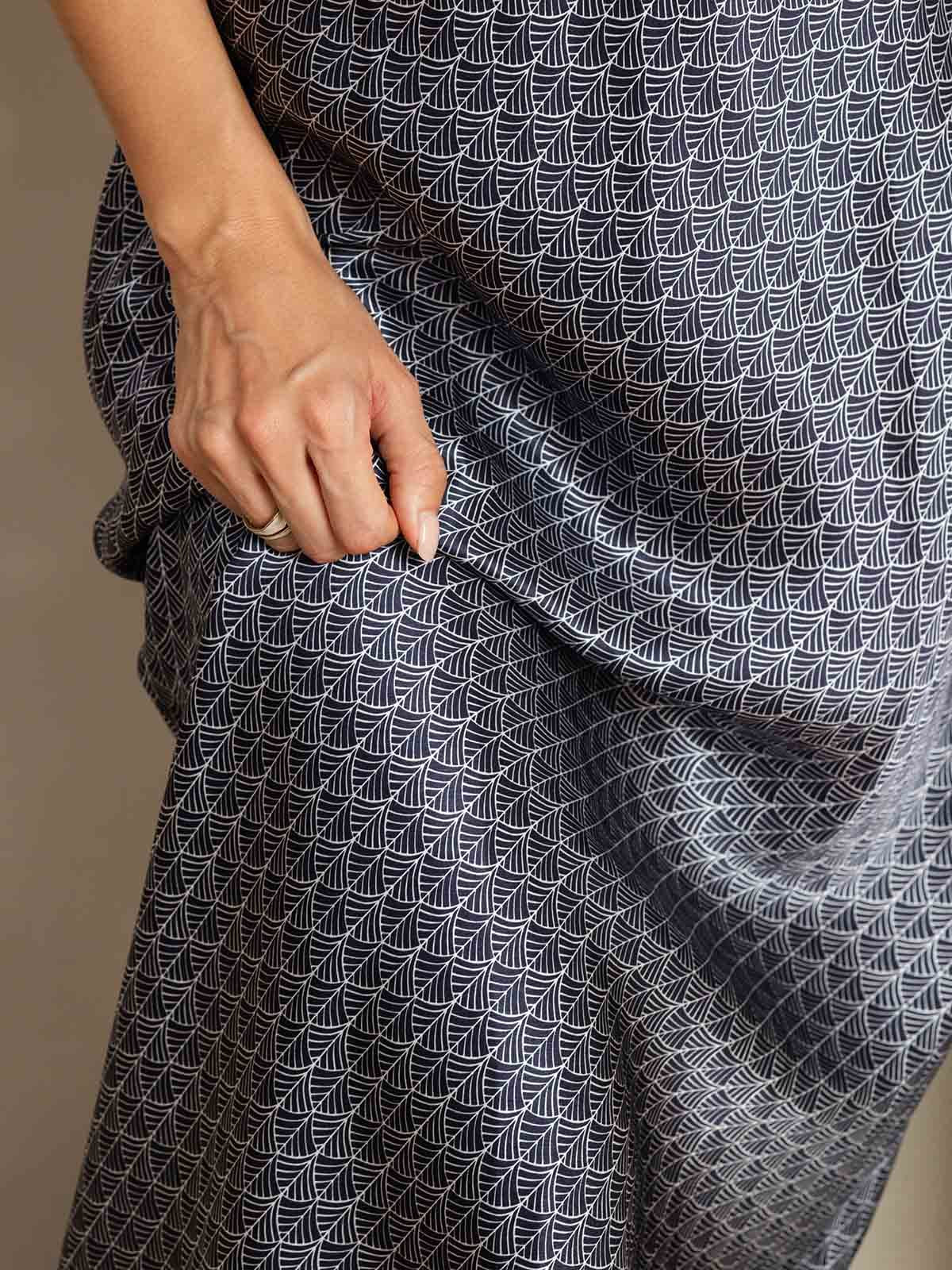 [Marine Ginkgo] SilkSilky-NO 19Momme Silke Dress 007