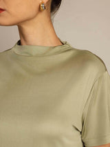 [Tørket Urte] SilkSilky-NO 100% Silk Jersey Short Sleeve Falsk Krage T-skjorte for Kvinner 004
