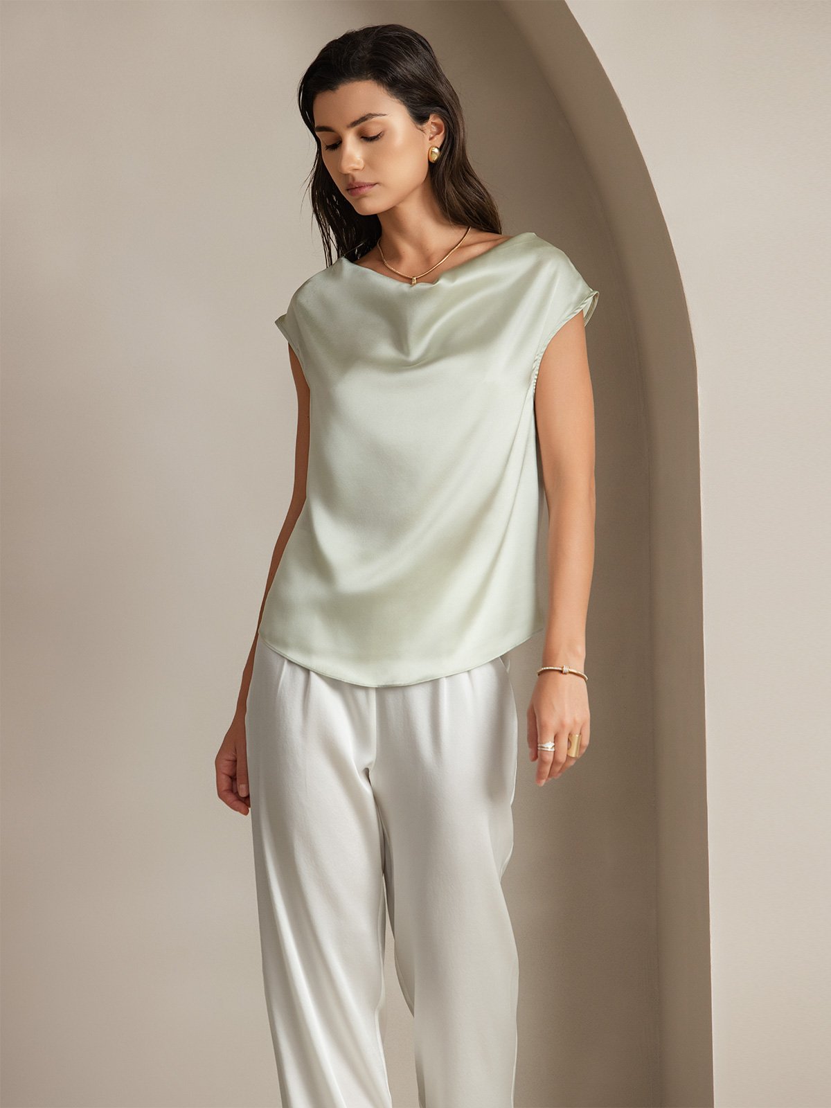 [Lysegrønn] SilkSilky-NO 19Momme Silke Cowl Neck T-skjorte for Kvinner 003