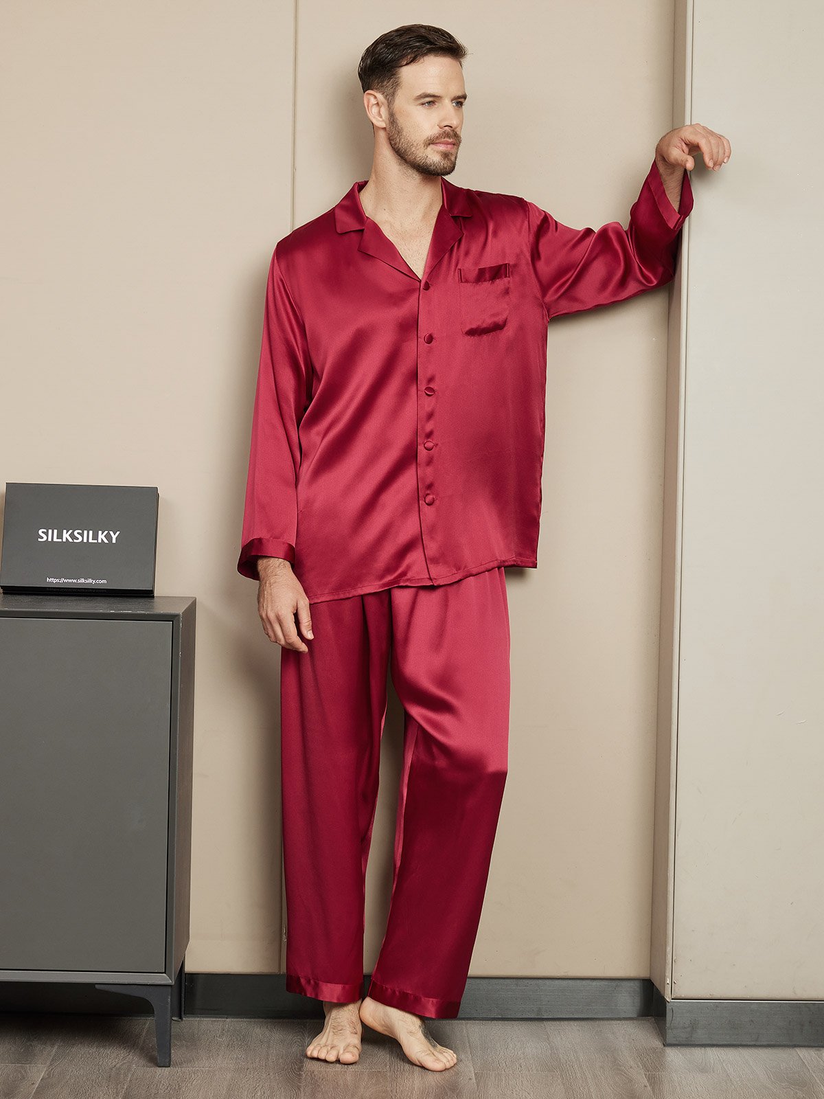 SilkSilky US Pure Silk Long Sleeve Mens Pajamas Wine 004