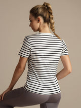[Hvit Stripe] SilkSilky-NO Kort erm Tett Crew Neck T-skjorte for Kvinner 002