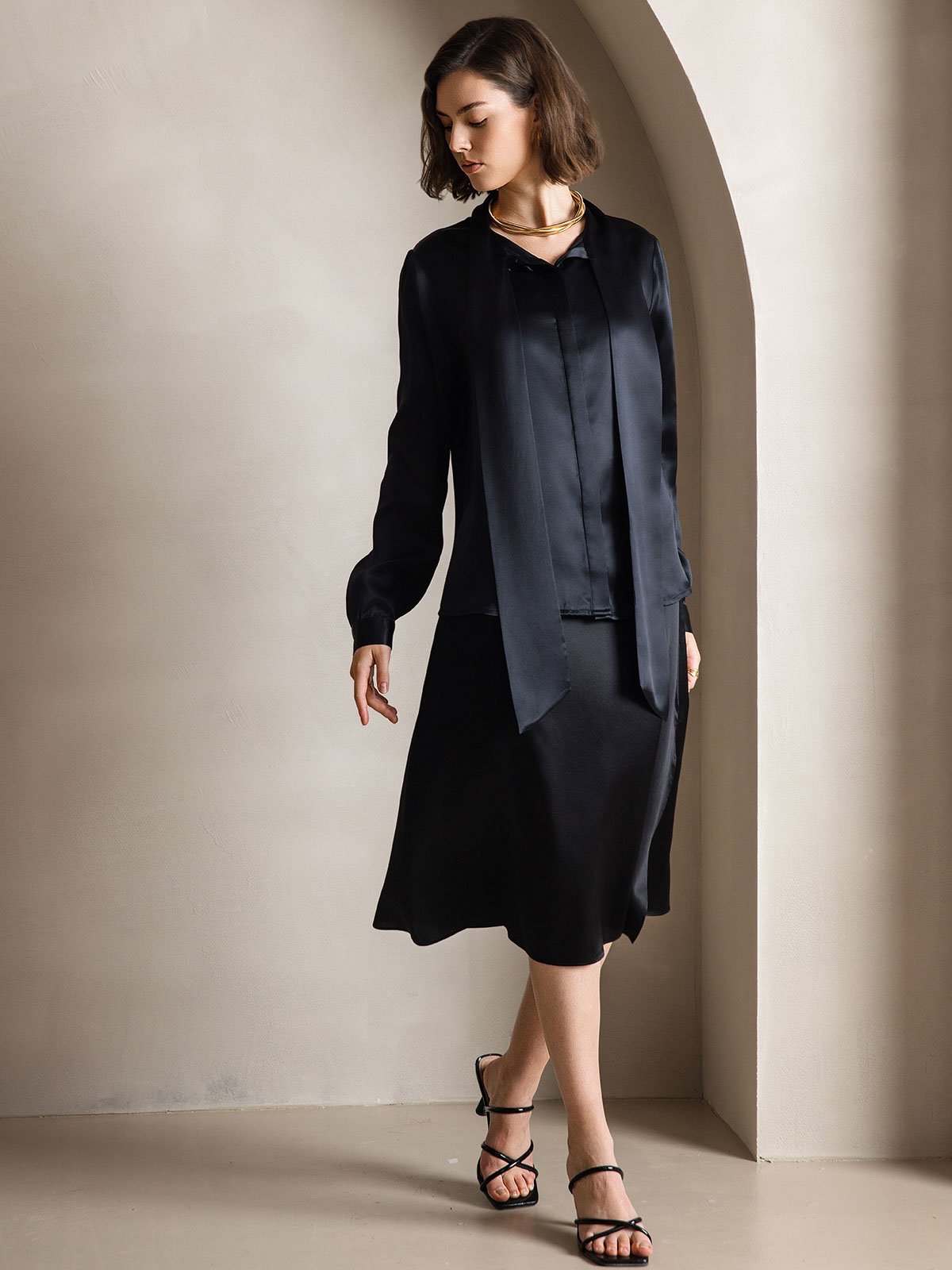 [Svart] SilkSilky-NO 19Momme Silke Blouse 001