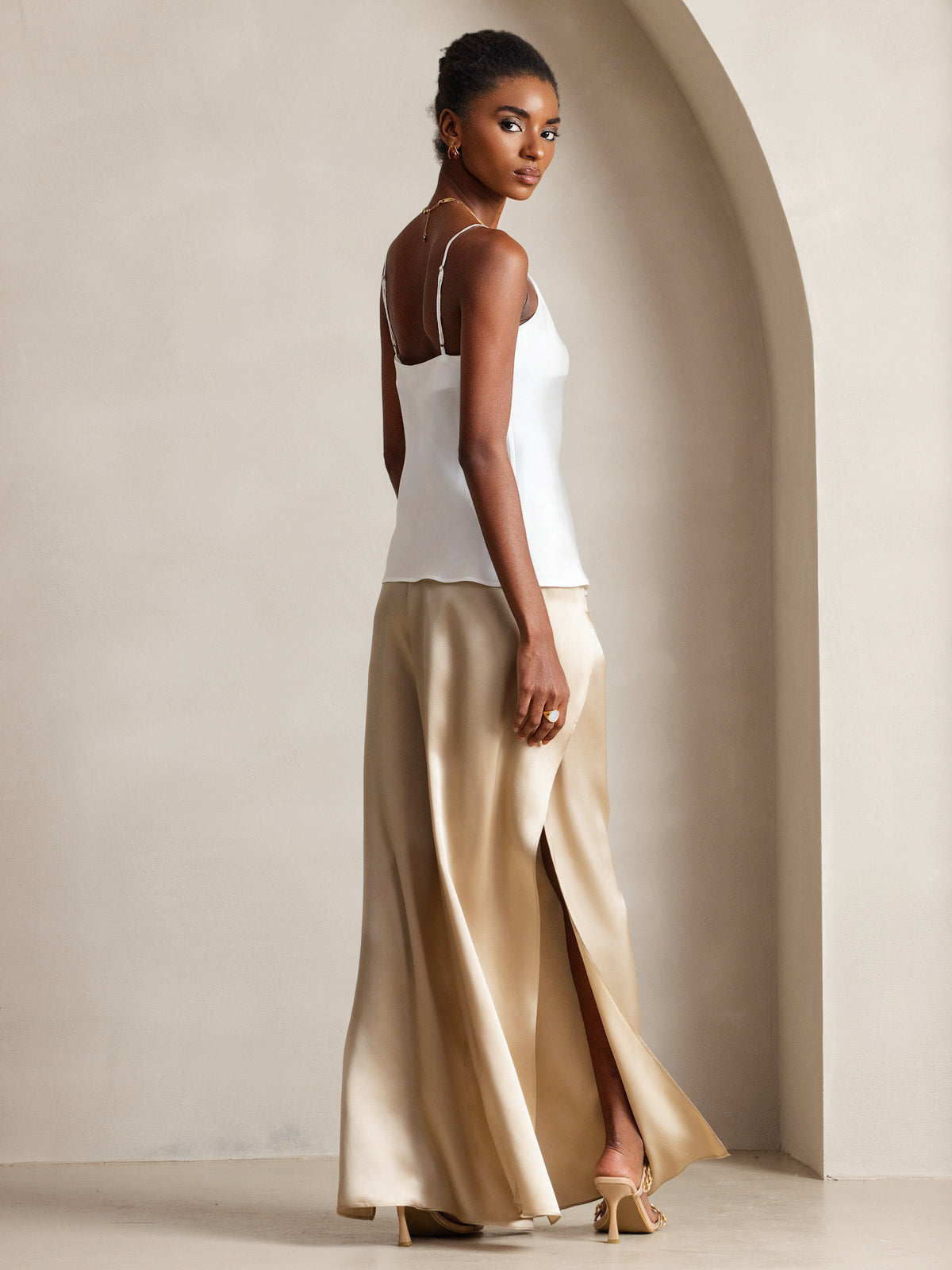 [Hvit] SilkSilky-NO V-Hals Camisole Topp 004