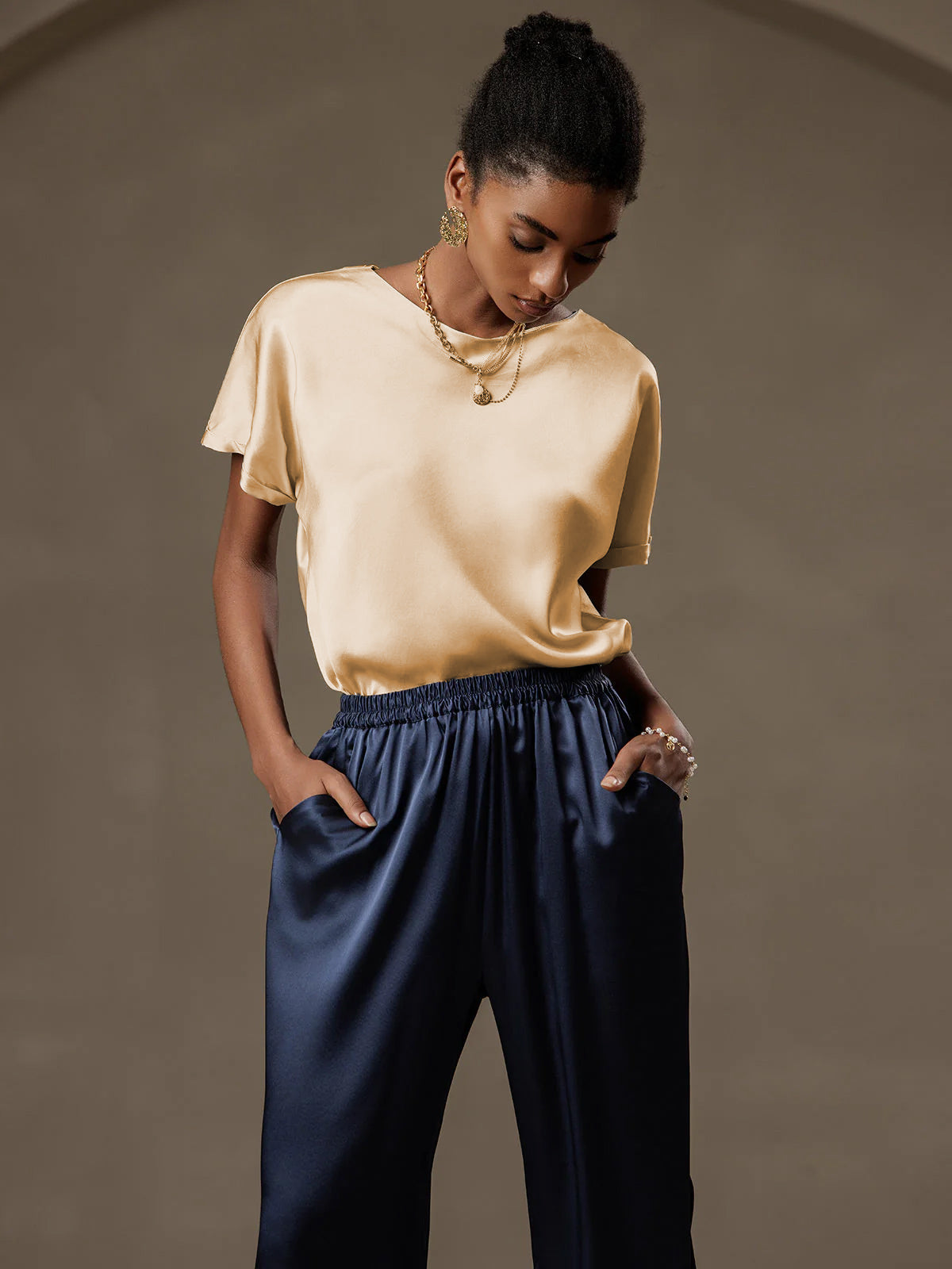 [Champagne] SilkSilky-NO 19Momme Silke Womens T-Shirt 010