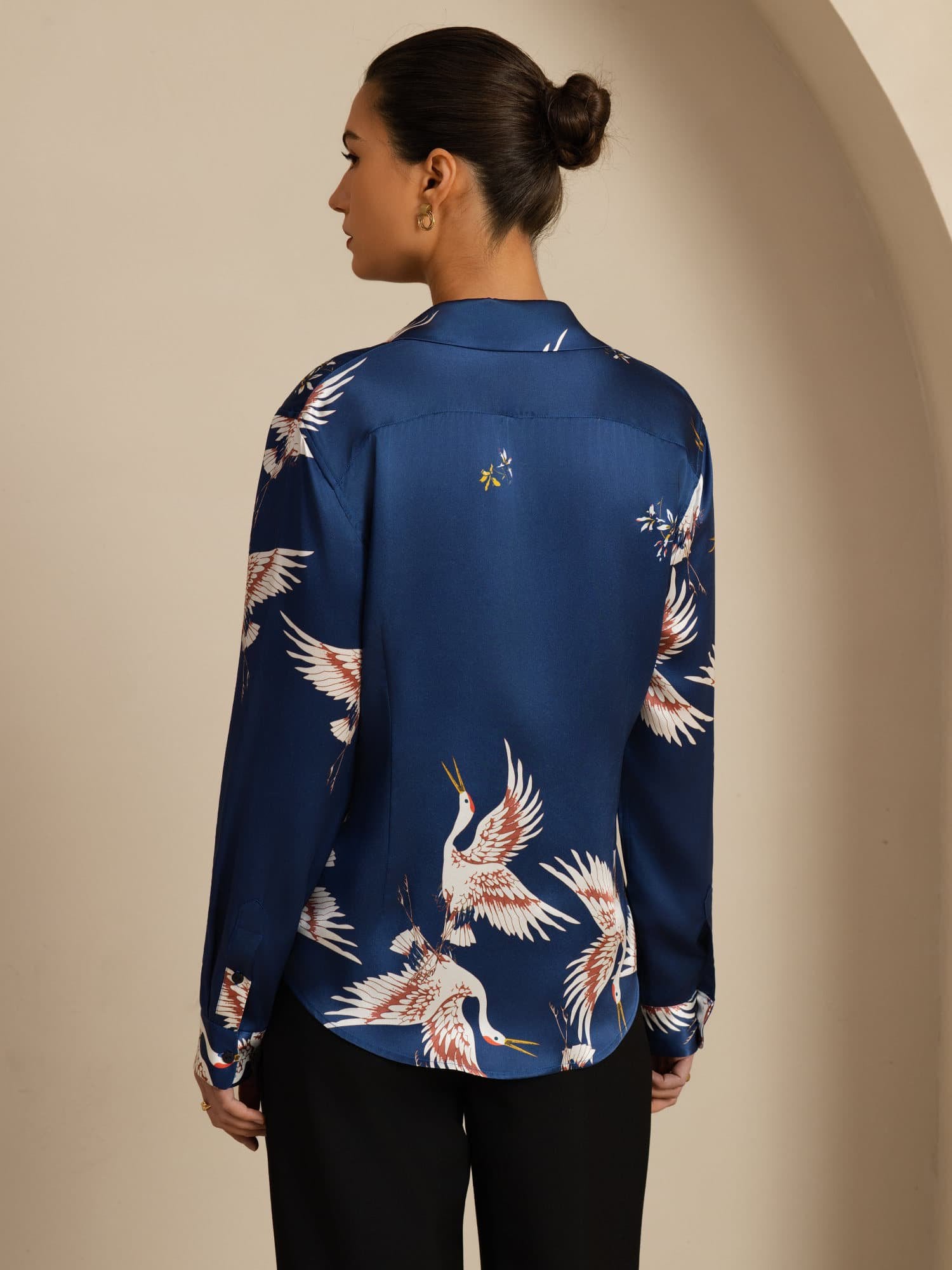 [Mørke blå] SilkSilky-NO 19Momme Langermet Slagkrage Skjorte for Kvinner 002