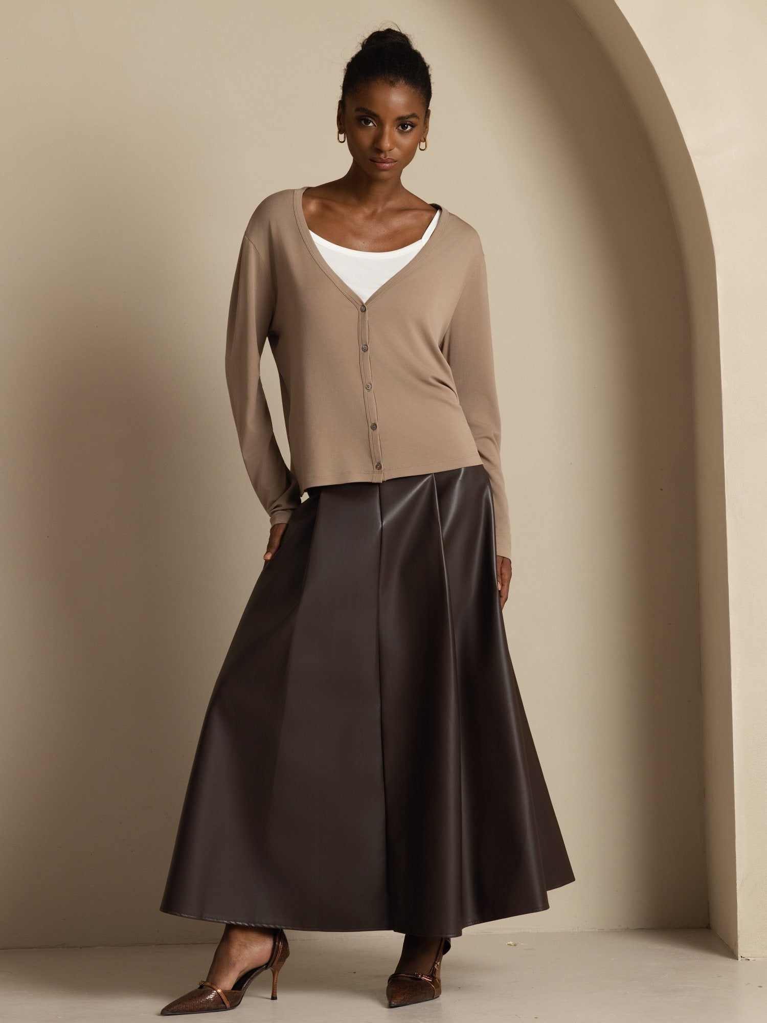 [Tan] SilkSilky-NO 19Momme Silke Langermet V Hals Dame Cardigan 006