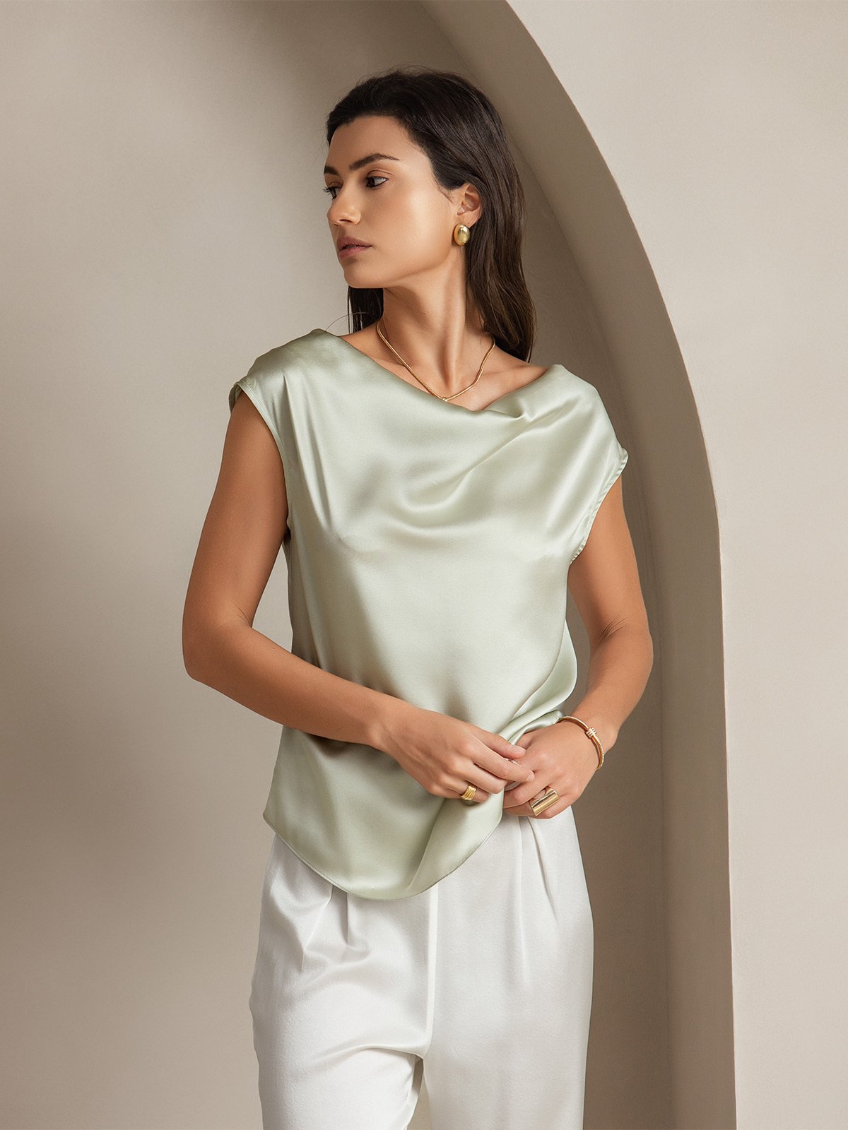[Lysegrønn] SilkSilky-NO 19Momme Silke Cowl Neck T-skjorte for Kvinner 001
